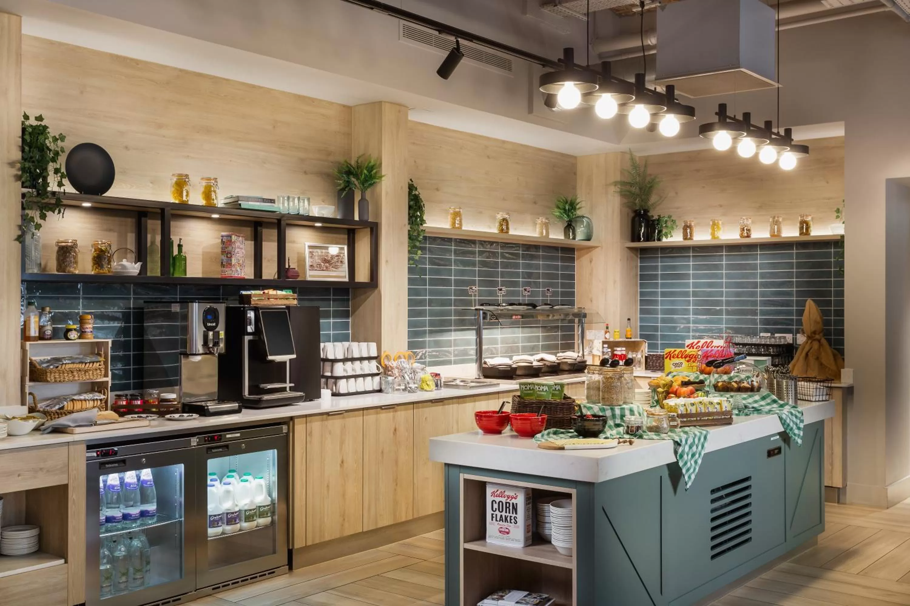 Breakfast in Staybridge Suites - Dundee by IHG