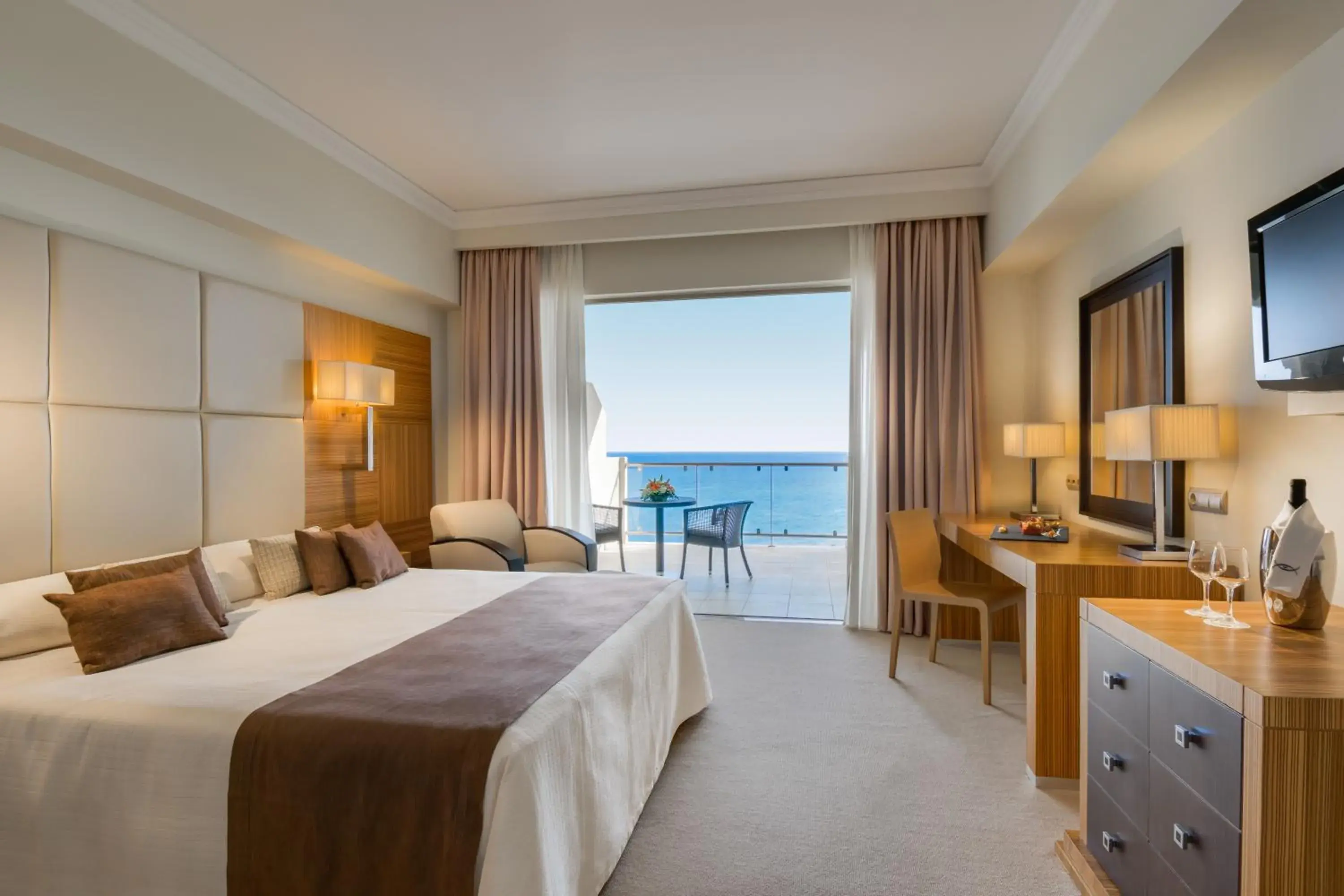 Deluxe Room with Sea View (2 Adults + 1 Child) in Elysium Resort & Spa