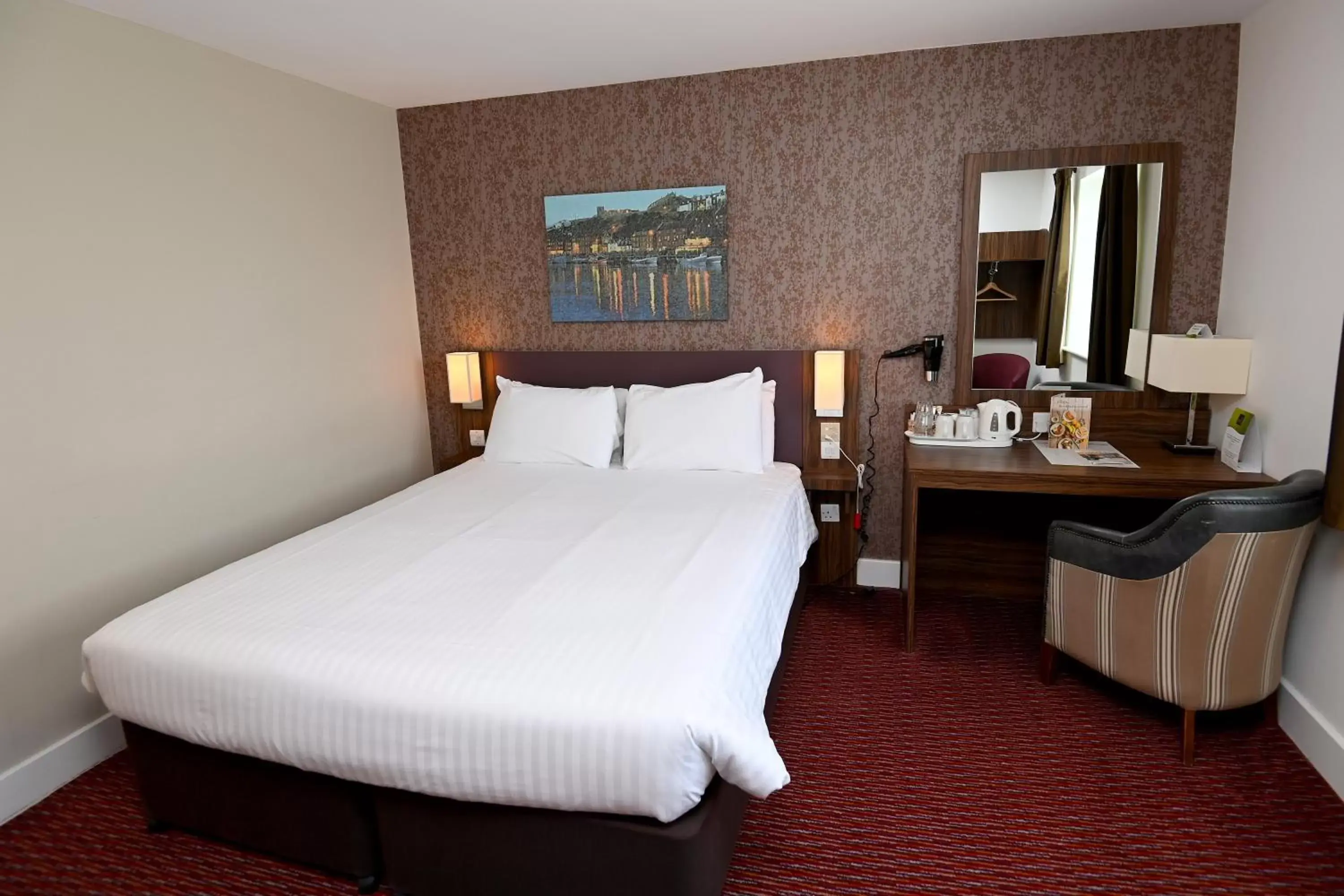 Bedroom, Bed in Penny Hedge, Whitby by Marston's Inns Bedroom, Bed in Penny Hedge, Whitby by Marston's Inns