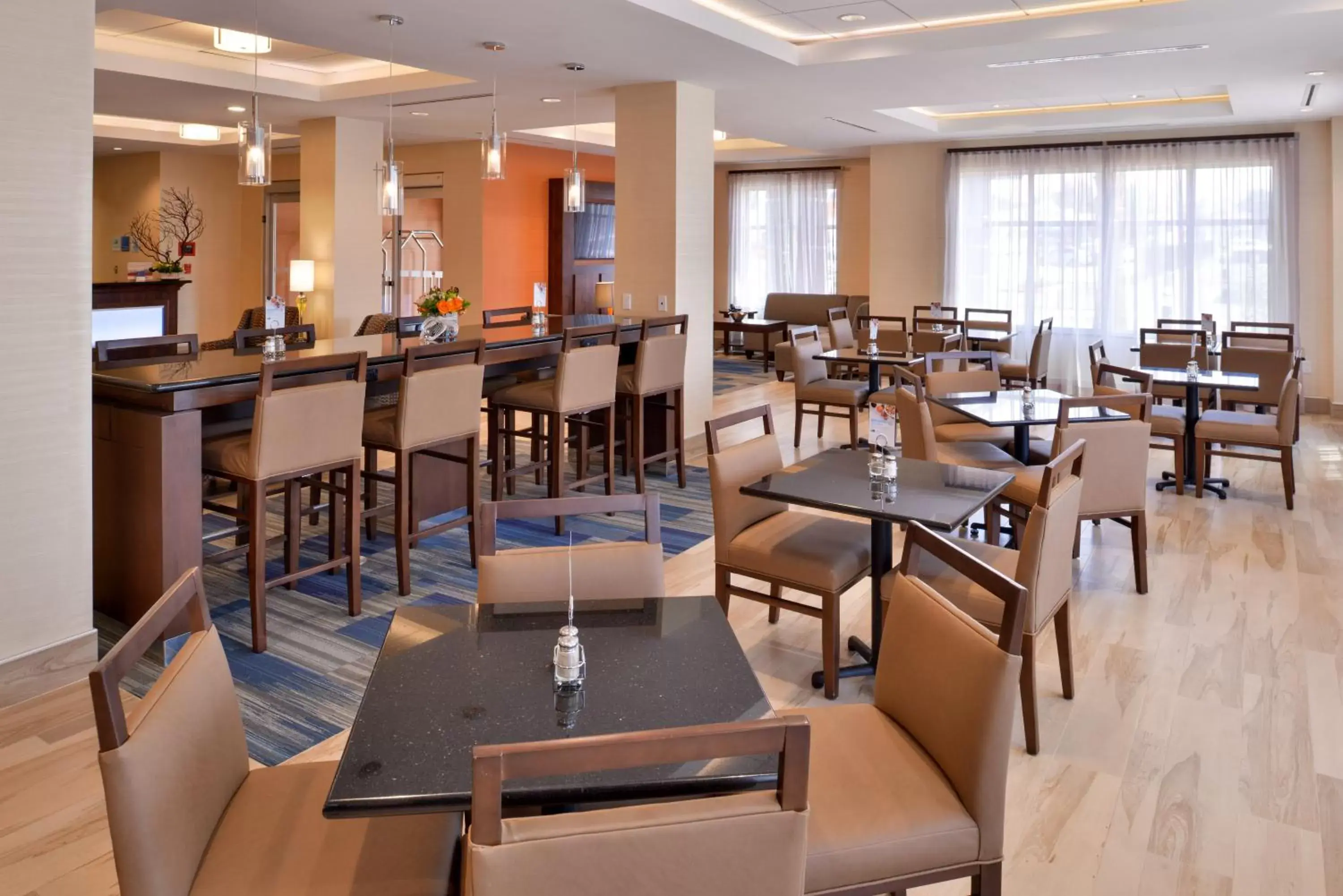 Lobby or reception, Restaurant/Places to Eat in Holiday Inn Express Hotels & Suites Loma Linda, an IHG Hotel