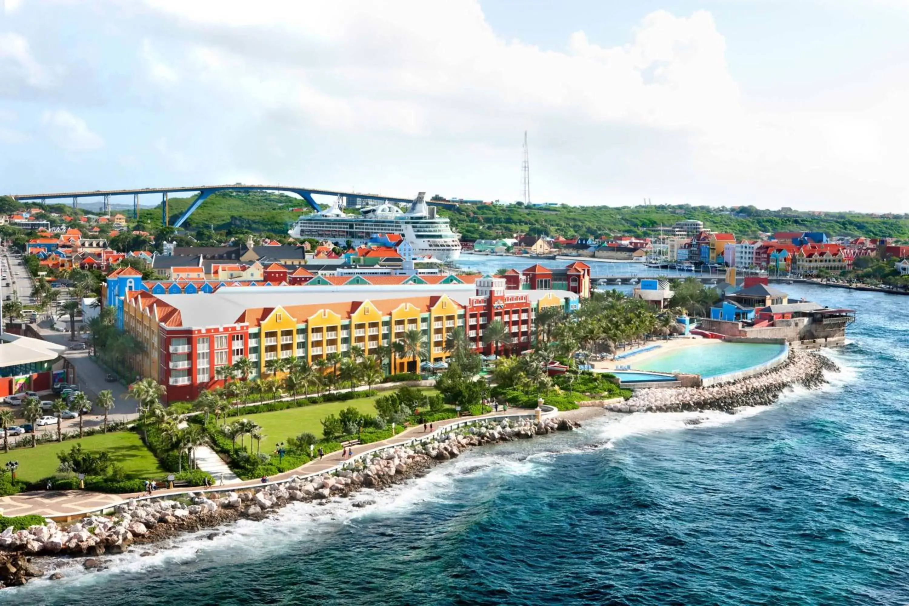 Property building, Bird's-eye View in Renaissance Wind Creek Curacao Resort