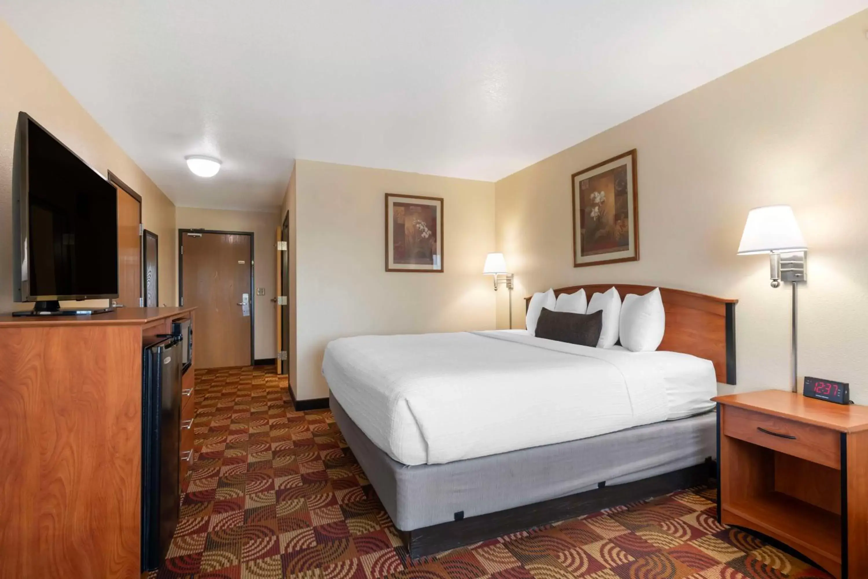 Bedroom, Bed in Best Western Laramie Inn & Suites