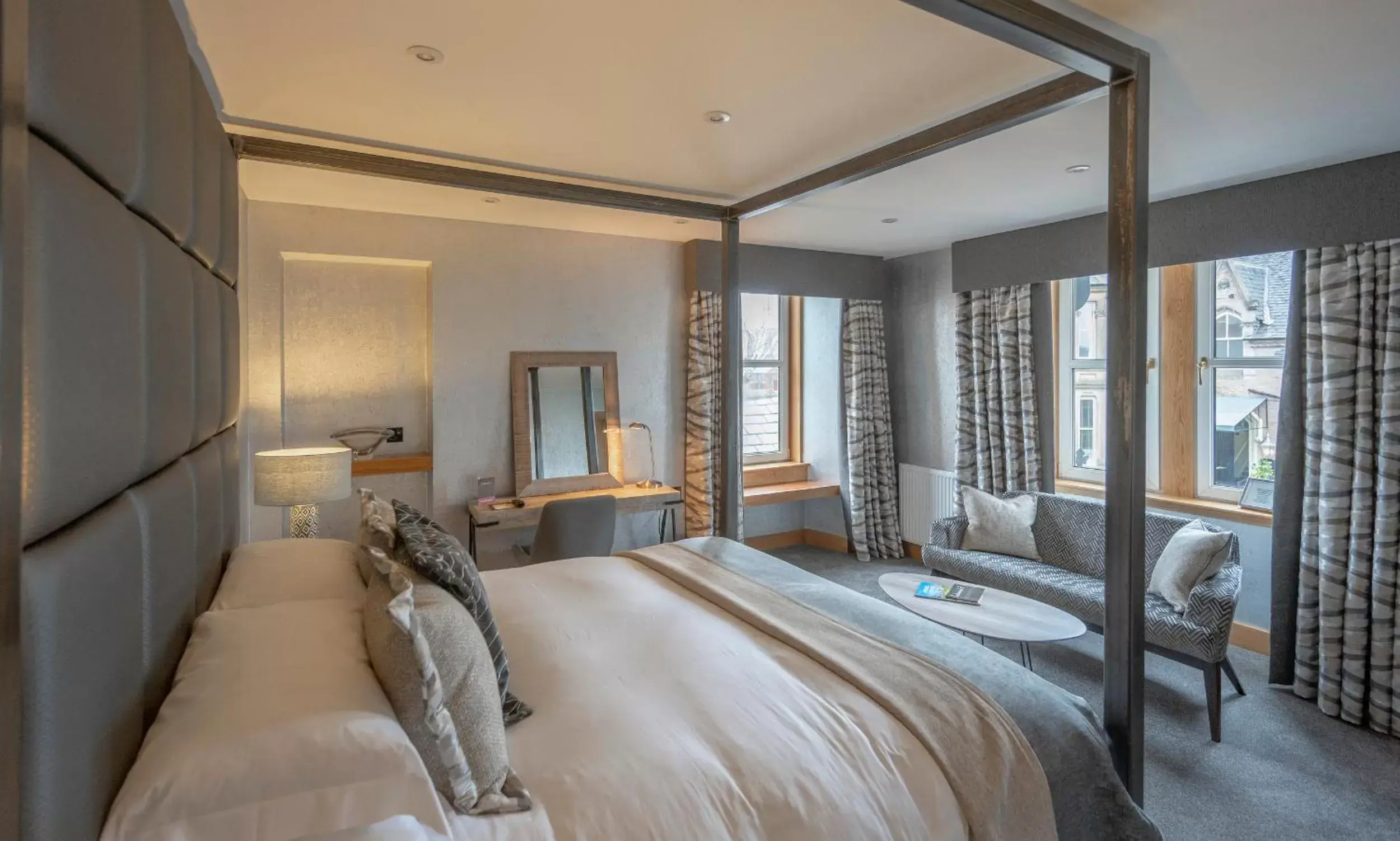 Bedroom, Bed in Heathmount Hotel