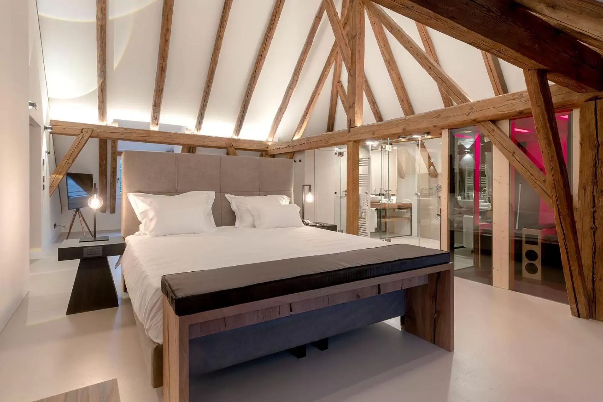 Bed in Castel Hörtenberg Bed in Castel Hörtenberg