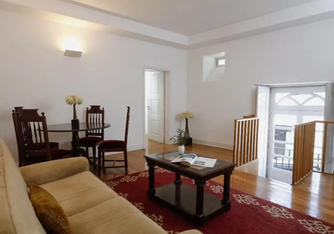 Living room, Seating Area in Montebelo Palácio dos Melos Viseu Historic Hotel