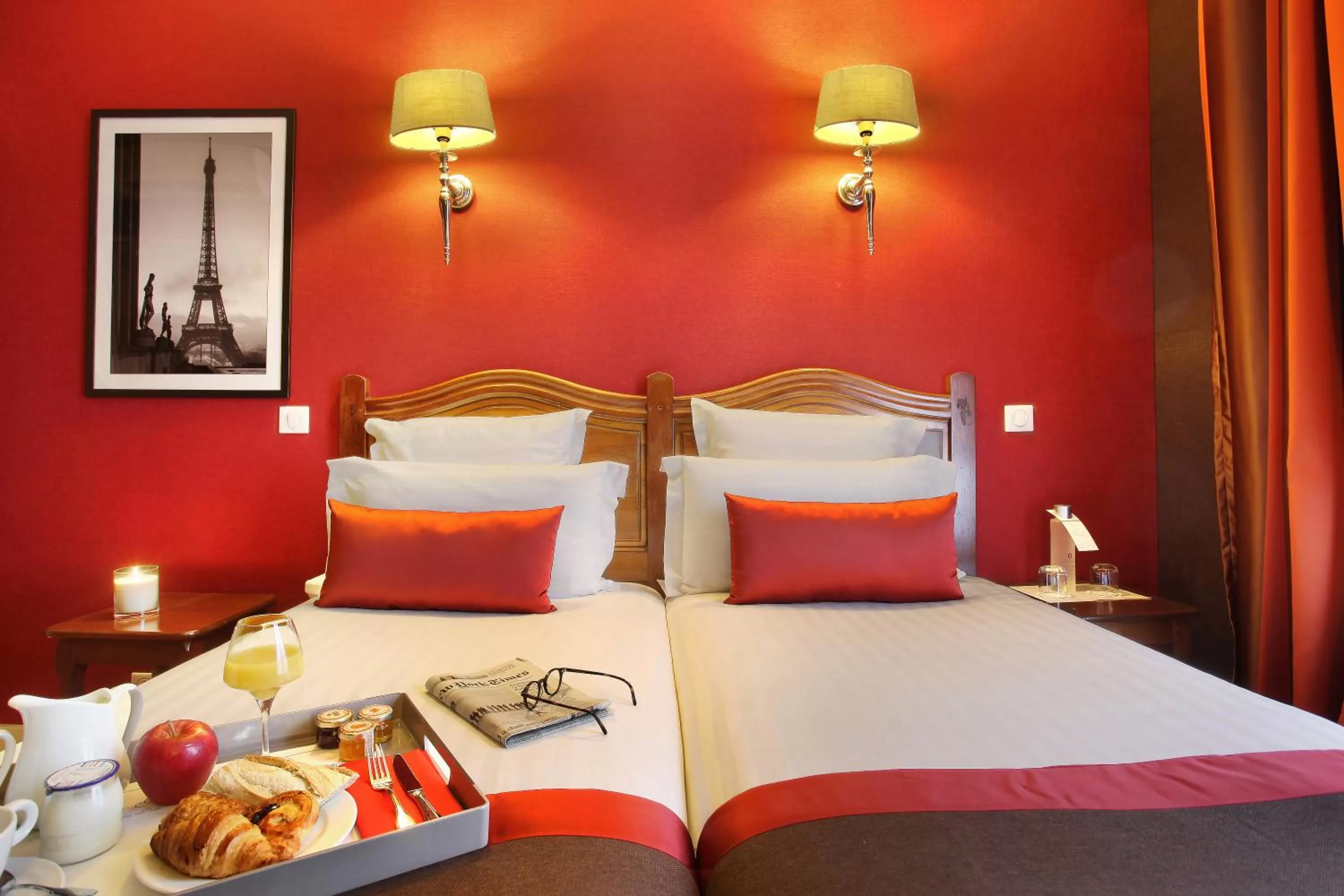 Bedroom, Bed in Hotel Trianon Rive Gauche