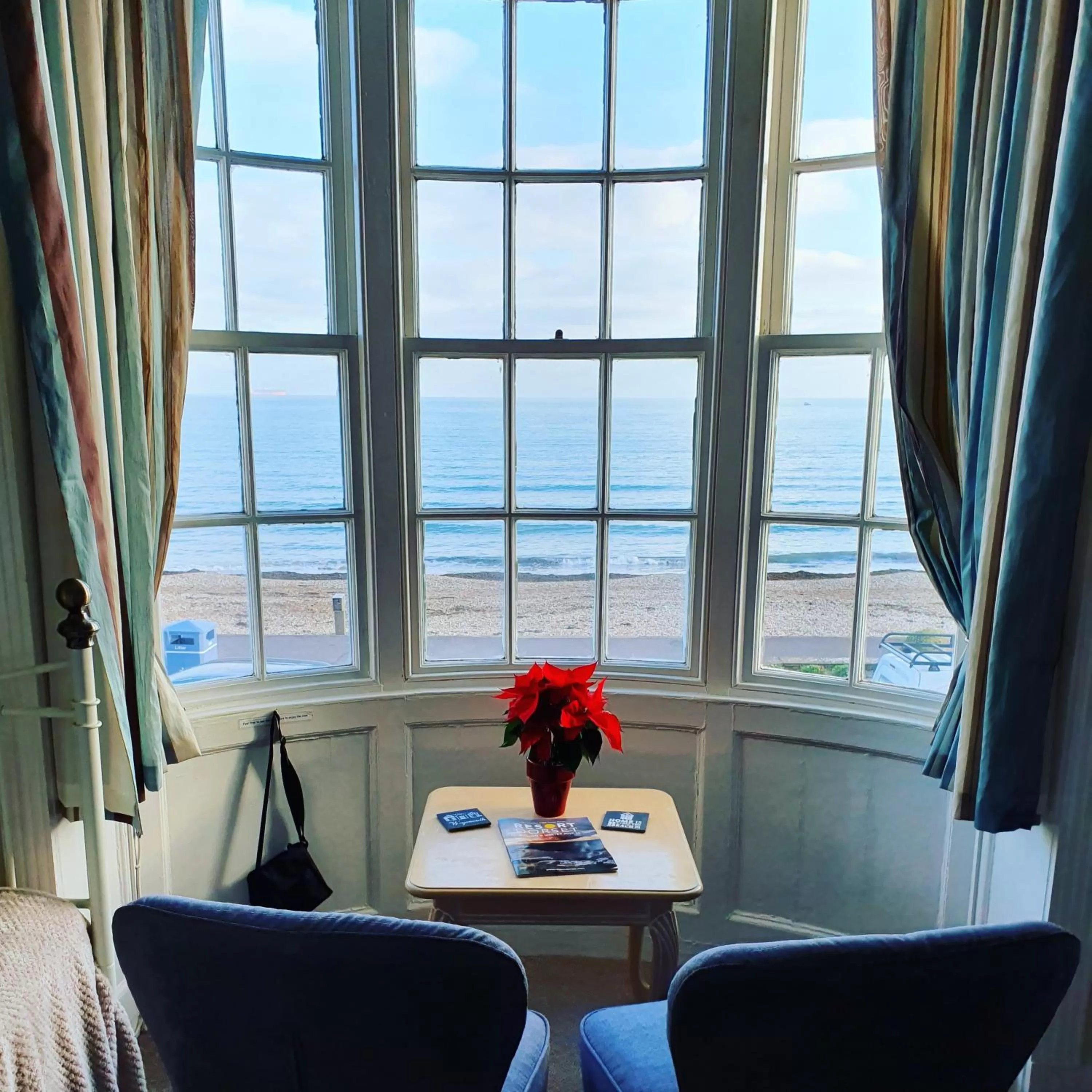 Sea view in Lyndale Guest House