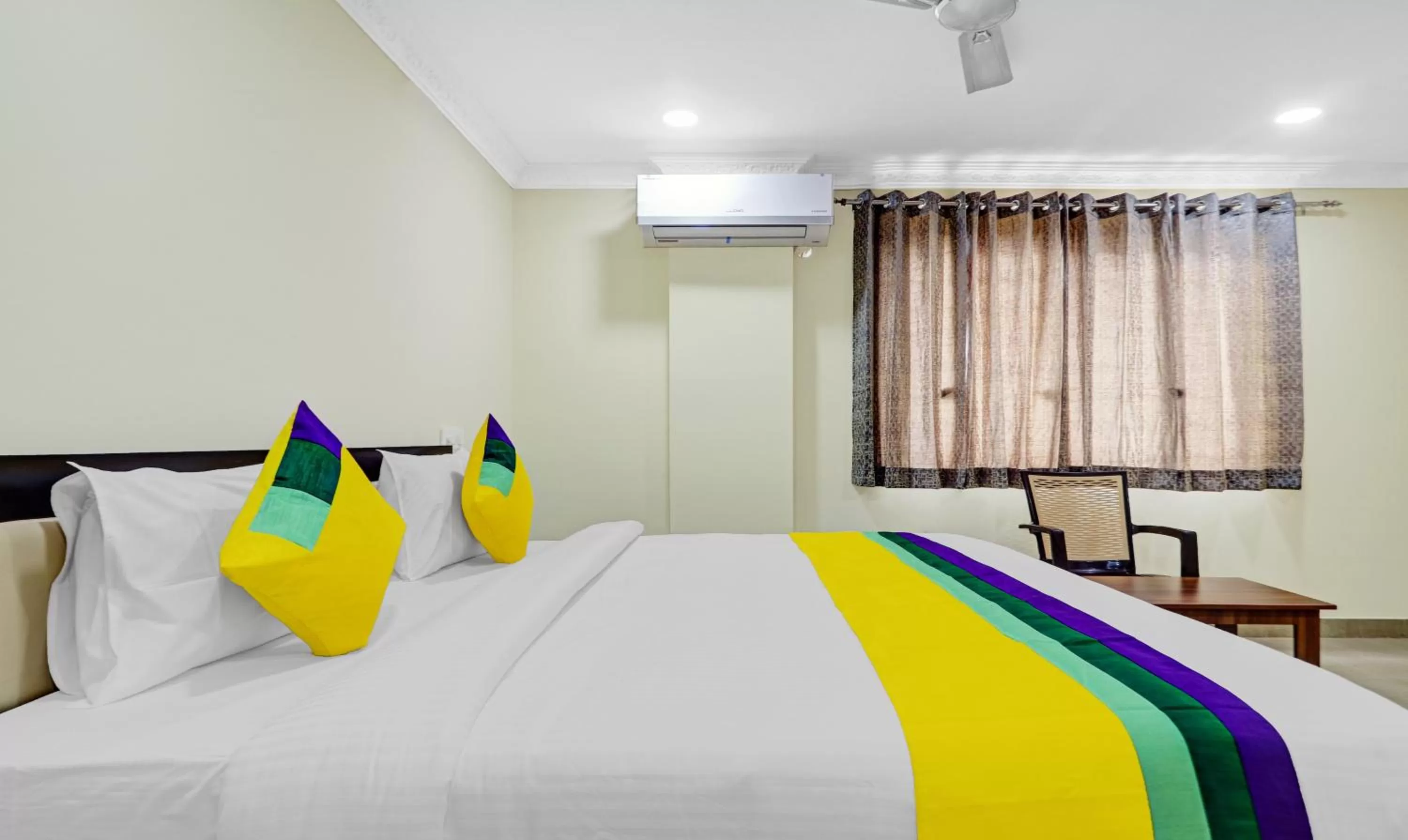 Bed in Itsy By Treebo - 99 Inn Hitech City