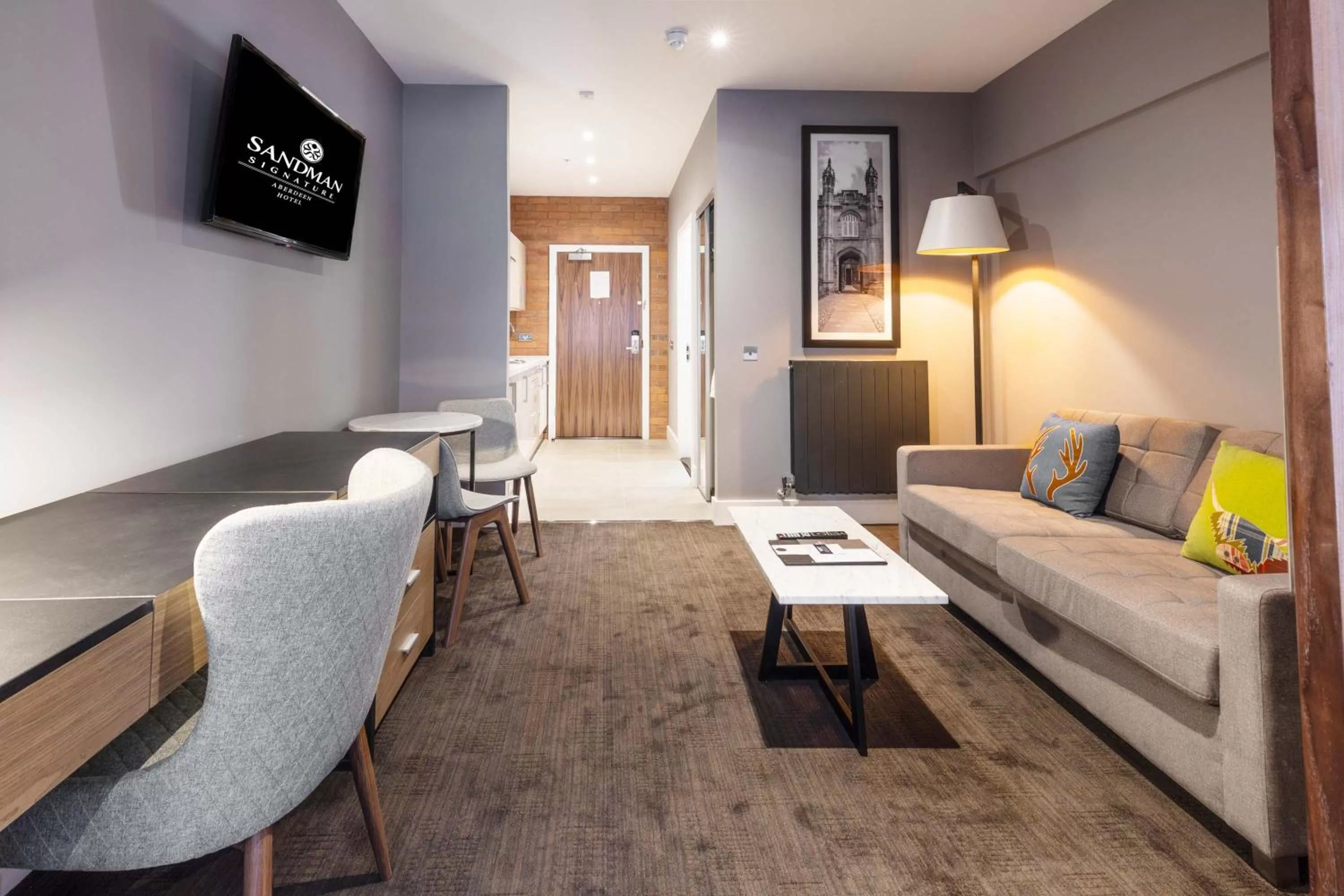 Photo of the whole room in Sandman Signature Aberdeen Hotel & Spa