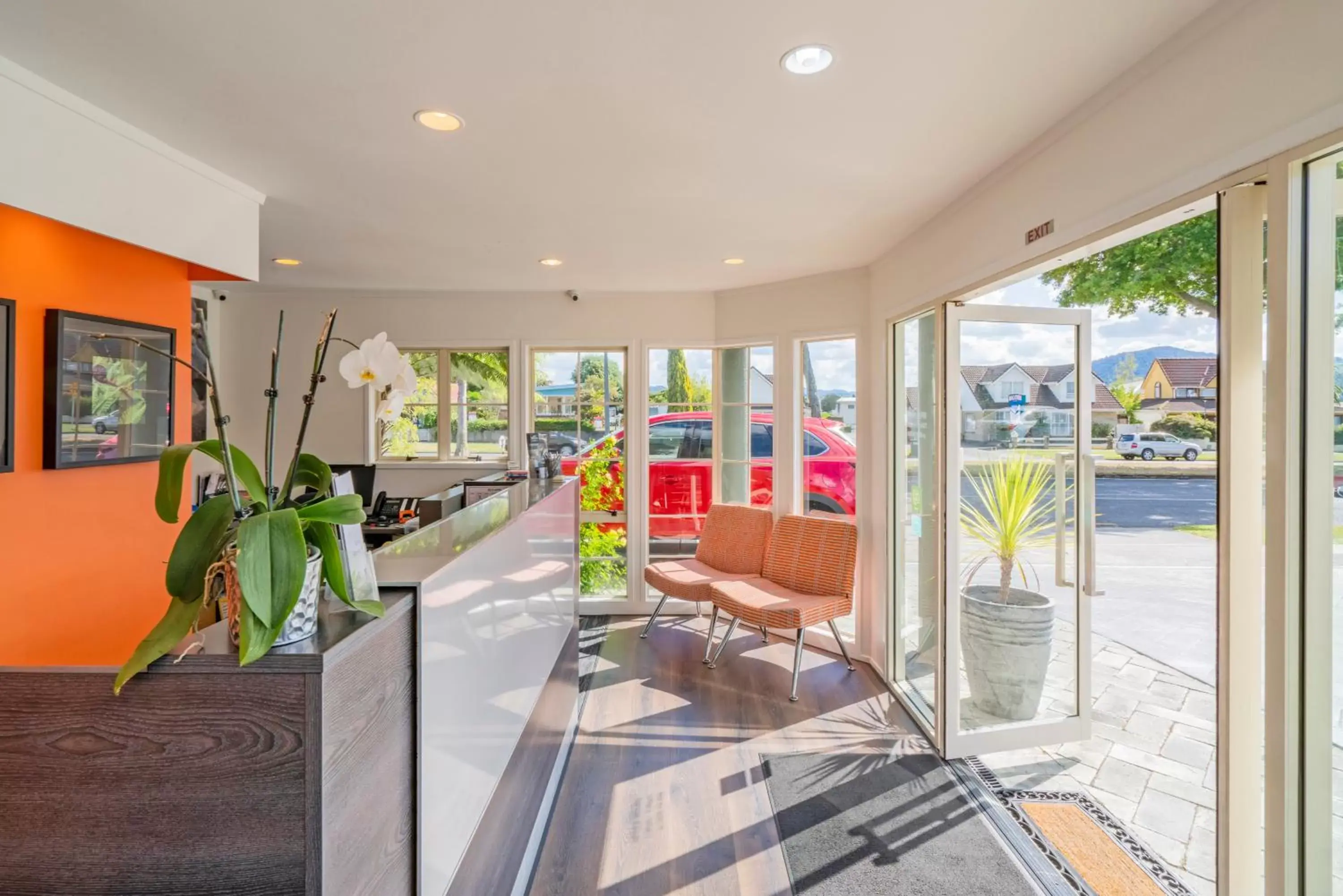 Lobby or reception in Silver Fern Rotorua Suites & Spa Lobby or reception in Silver Fern Rotorua Suites & Spa