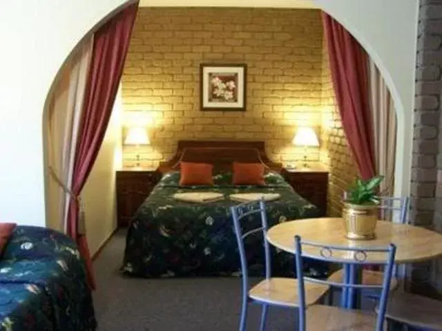 Photo of the whole room in Albury Classic Motor Inn