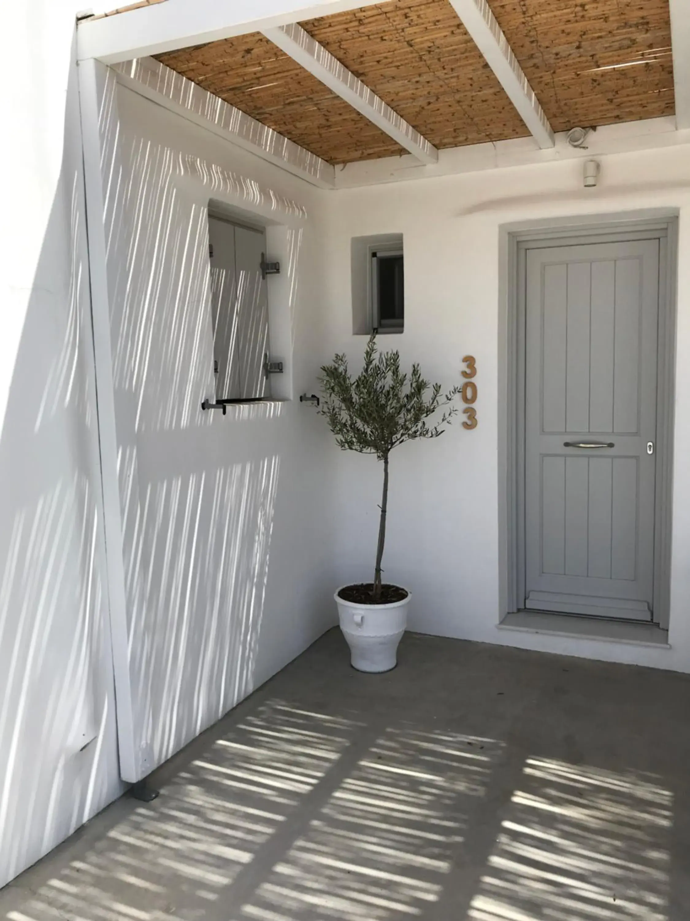 Balcony/Terrace in Livin Mykonos Hotel