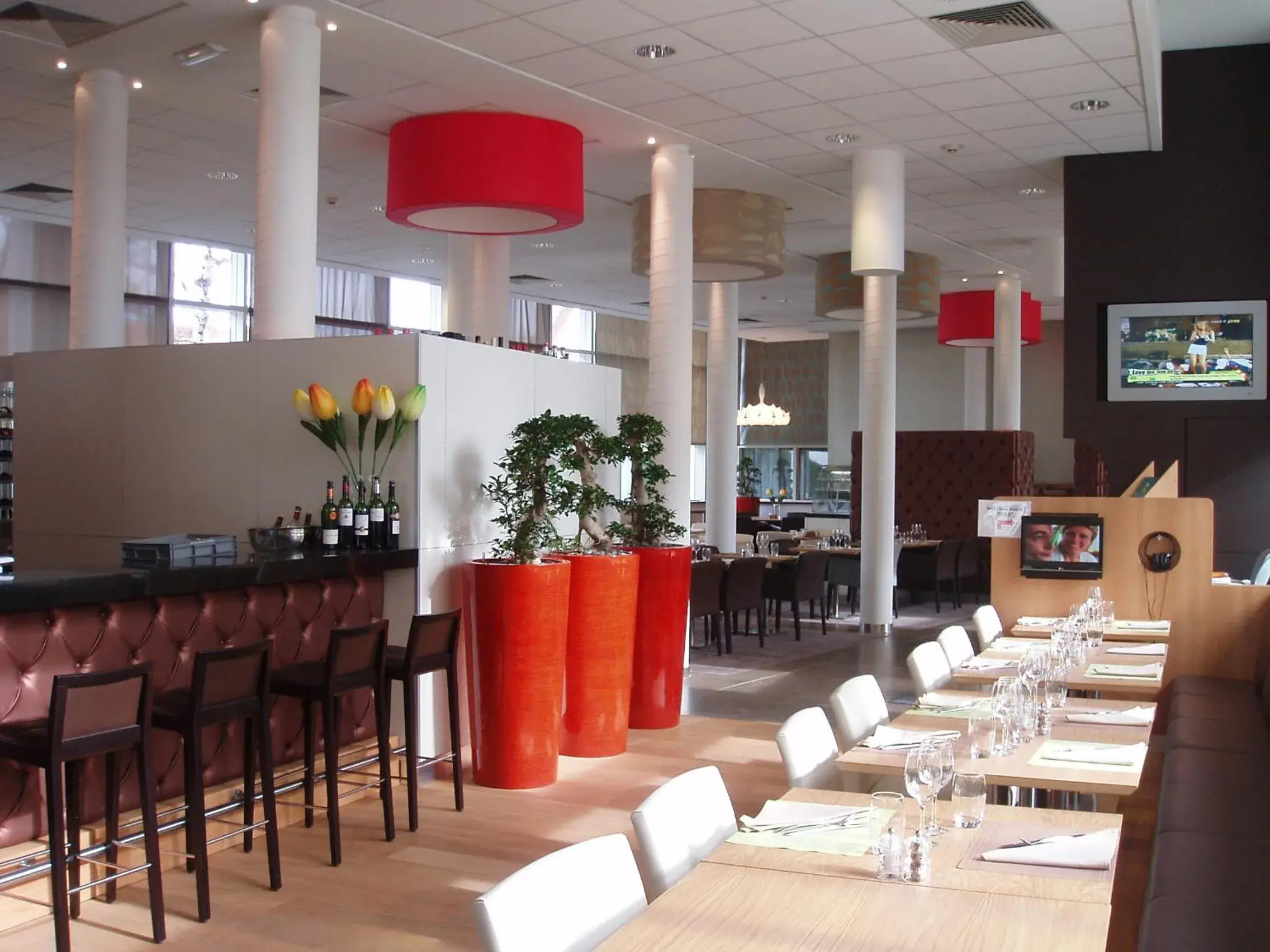 Restaurant/Places to Eat in Novotel Brugge Centrum