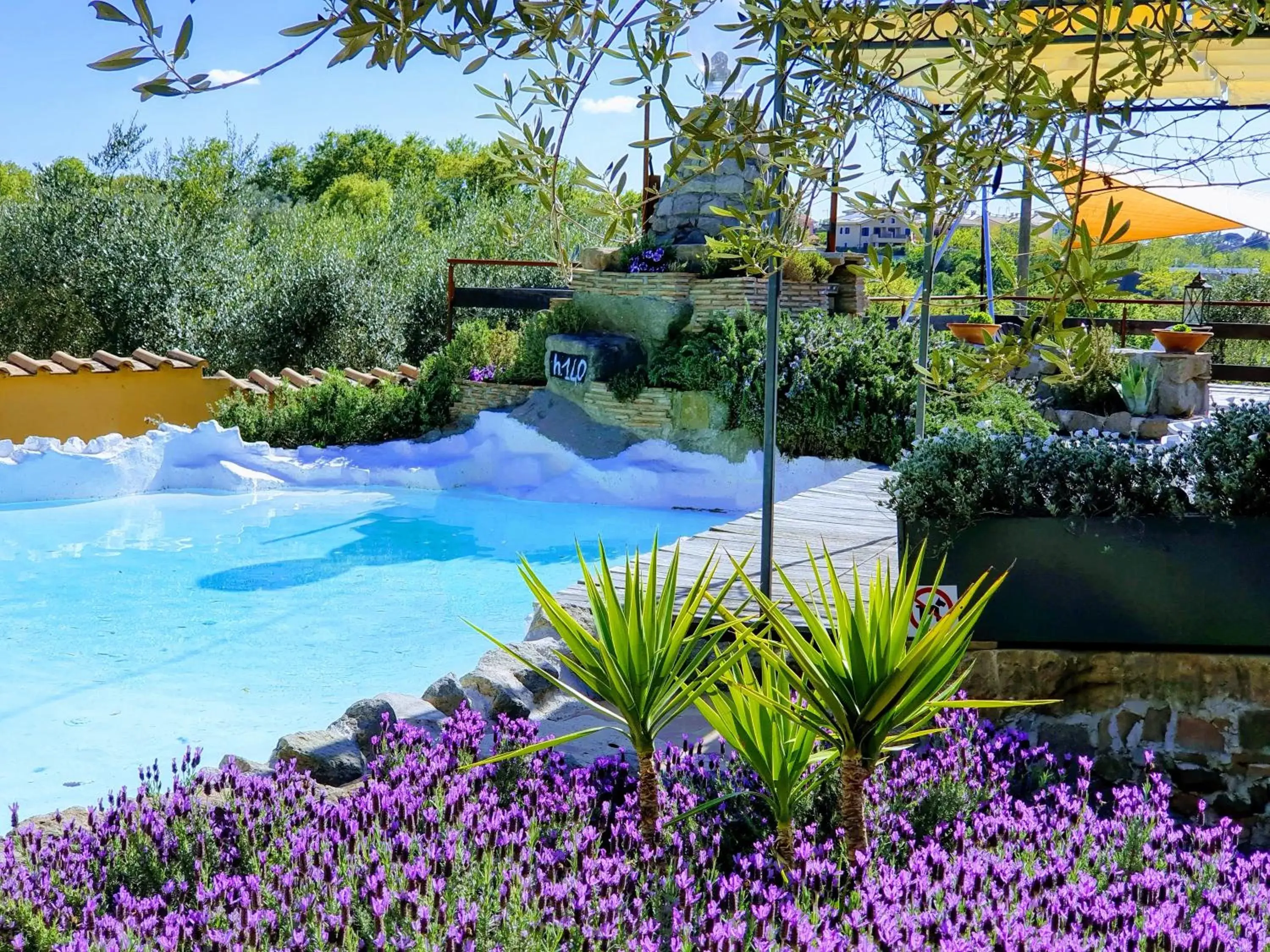 Swimming pool in Piccolo Feudo Green Resort