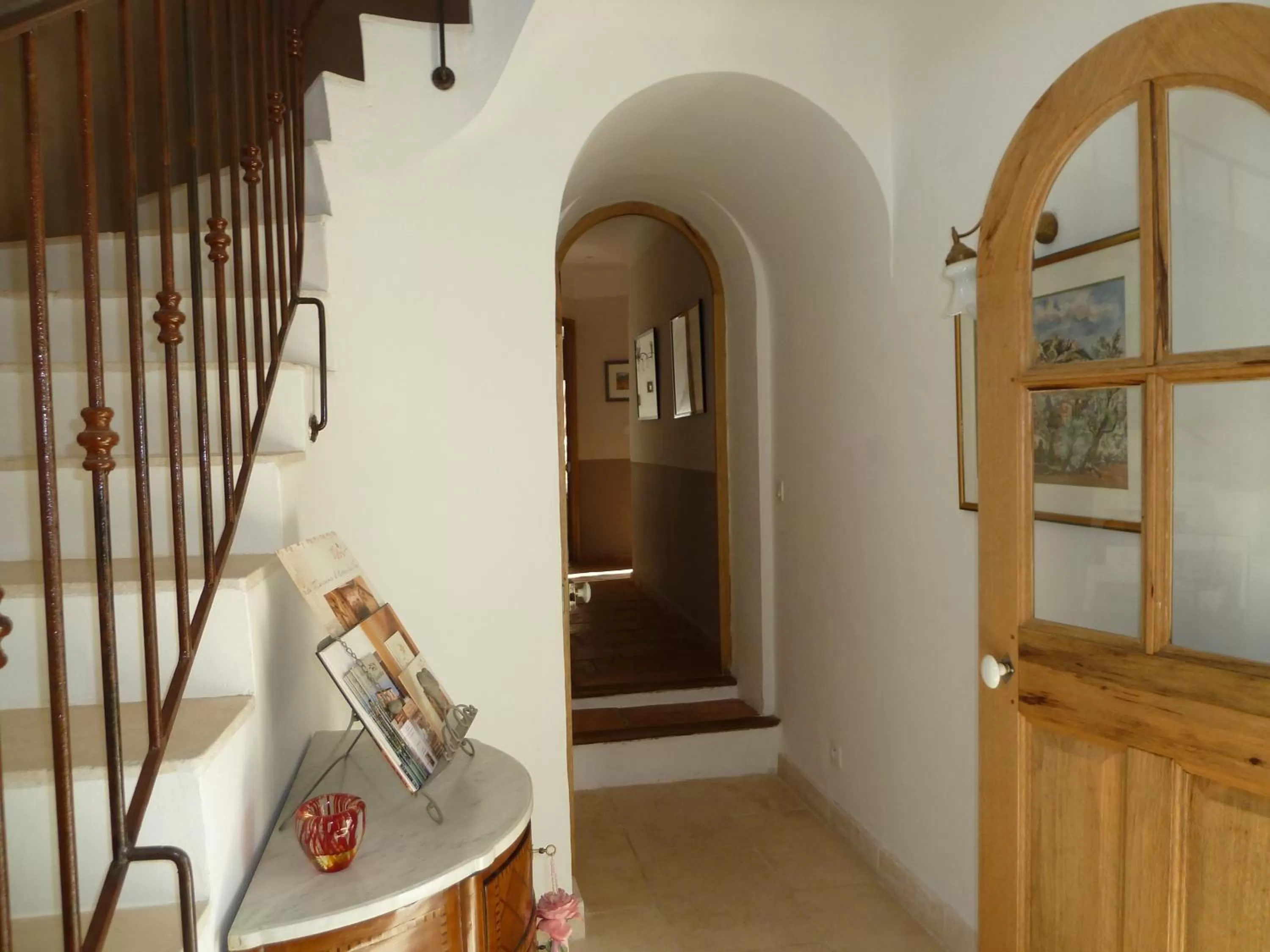 Facade/entrance in Mas de l'Olivette