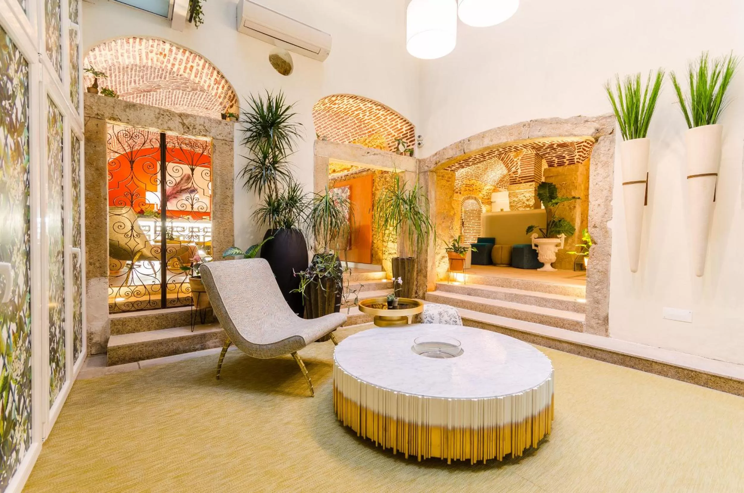 Property building in Hotel Borges Chiado