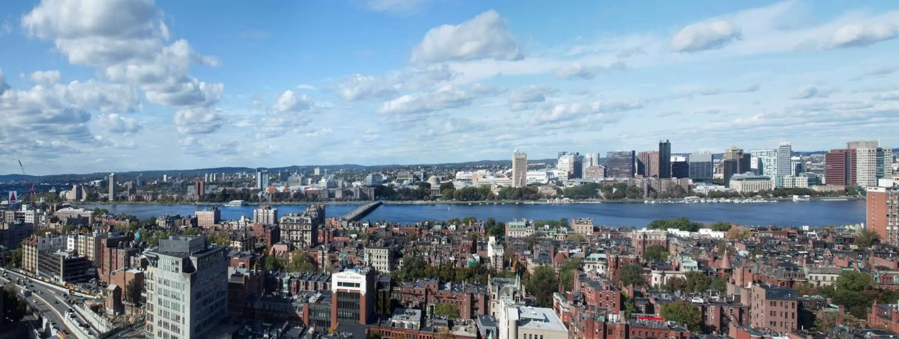 Property building in Hilton Boston Back Bay Property building in Hilton Boston Back Bay