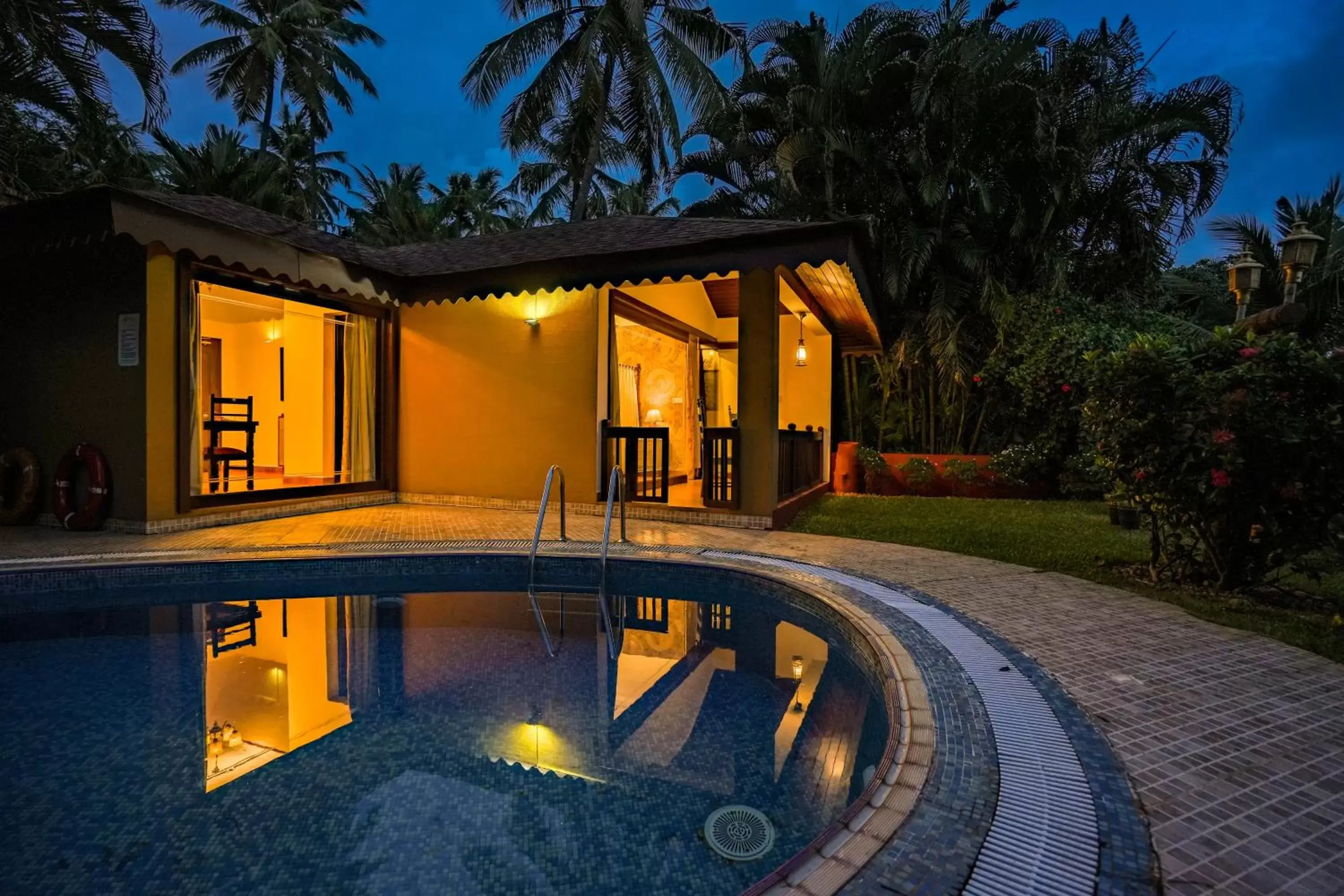 Pool view, Swimming Pool in Fragrant Nature Backwater Resort & Ayurveda Spa Kollam