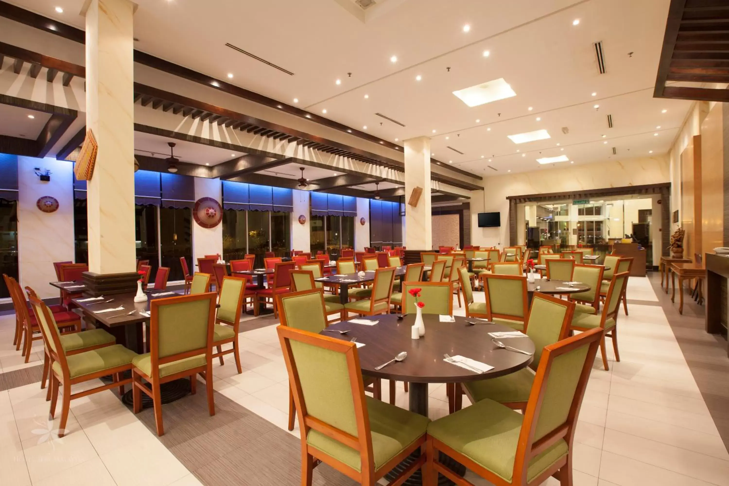 Restaurant/Places to Eat in Hotel Seri Malaysia Lawas