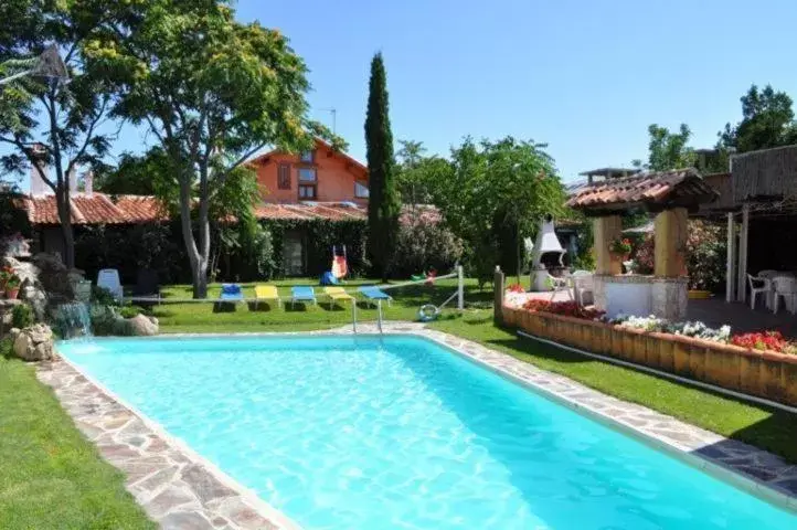 Swimming Pool in Hospedium Hacienda Las Cavas