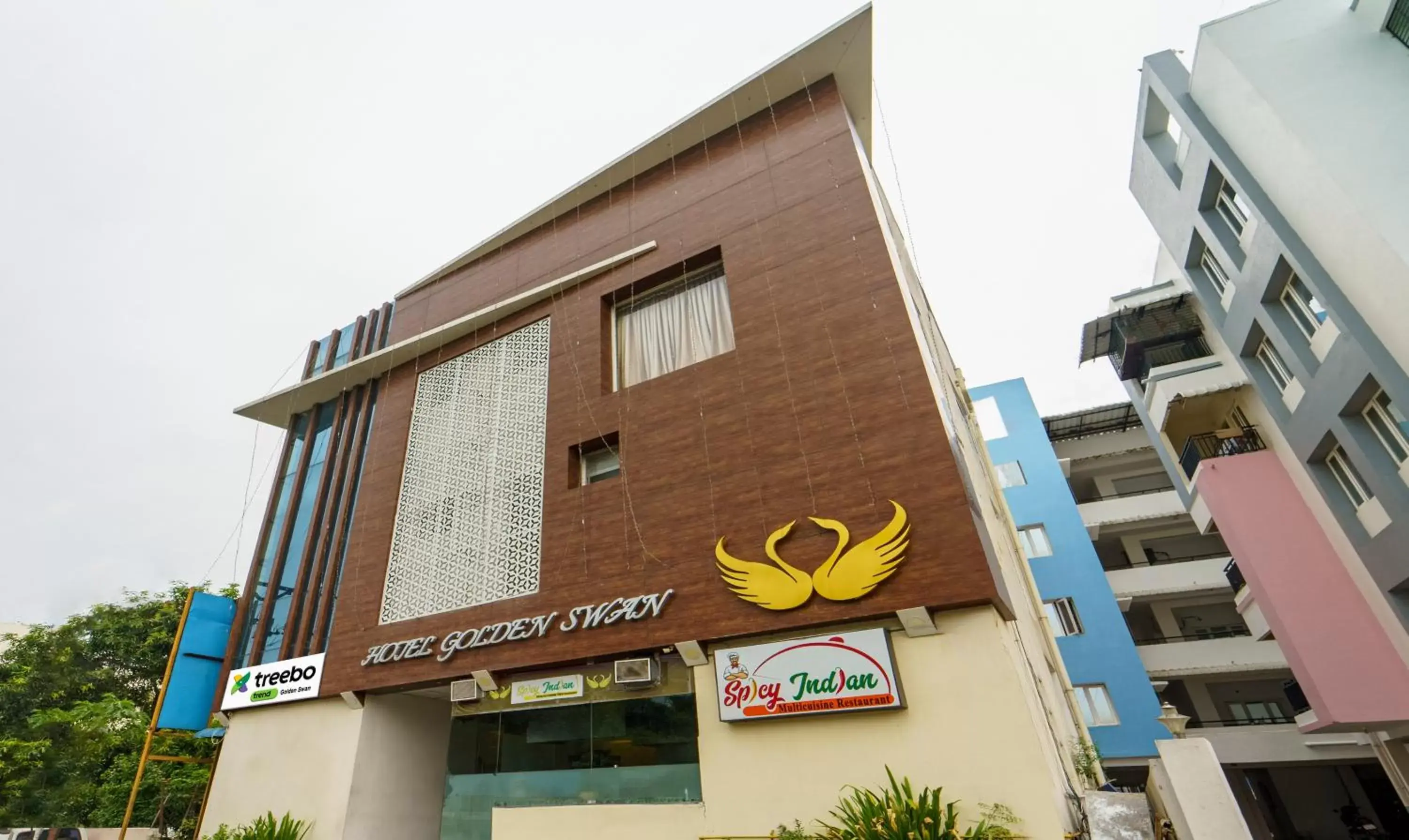 Facade/entrance in Treebo Golden Swan Tambaram Facade/entrance in Treebo Golden Swan Tambaram