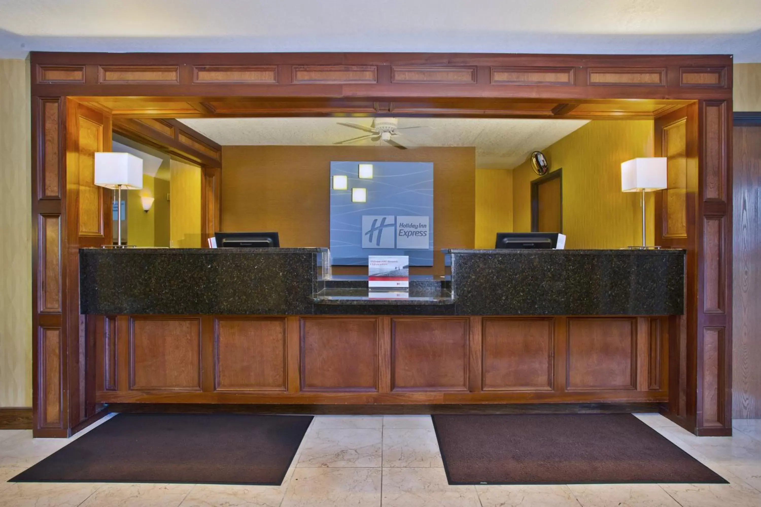 Property building in Holiday Inn Express Mackinaw City by IHG Property building in Holiday Inn Express Mackinaw City by IHG