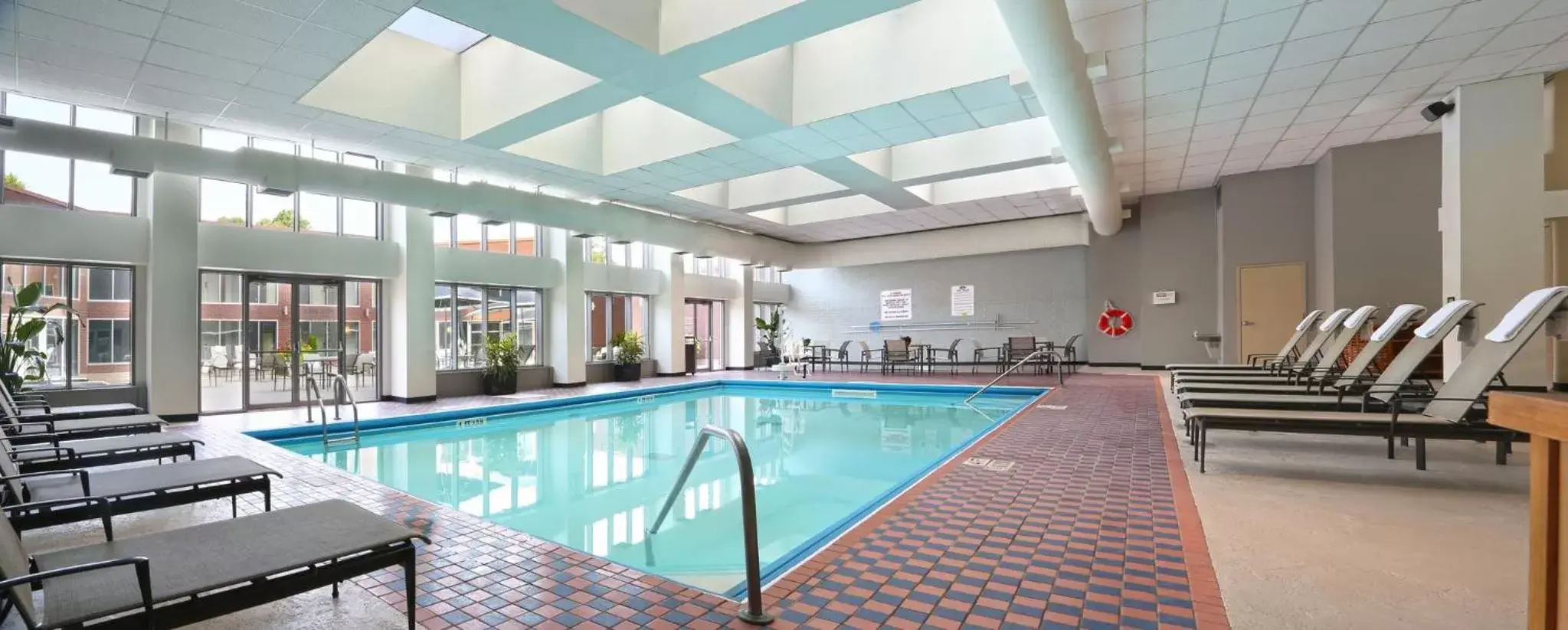 Swimming Pool in Crowne Plaza Hotel Atlanta Perimeter at Ravinia, an IHG Hotel