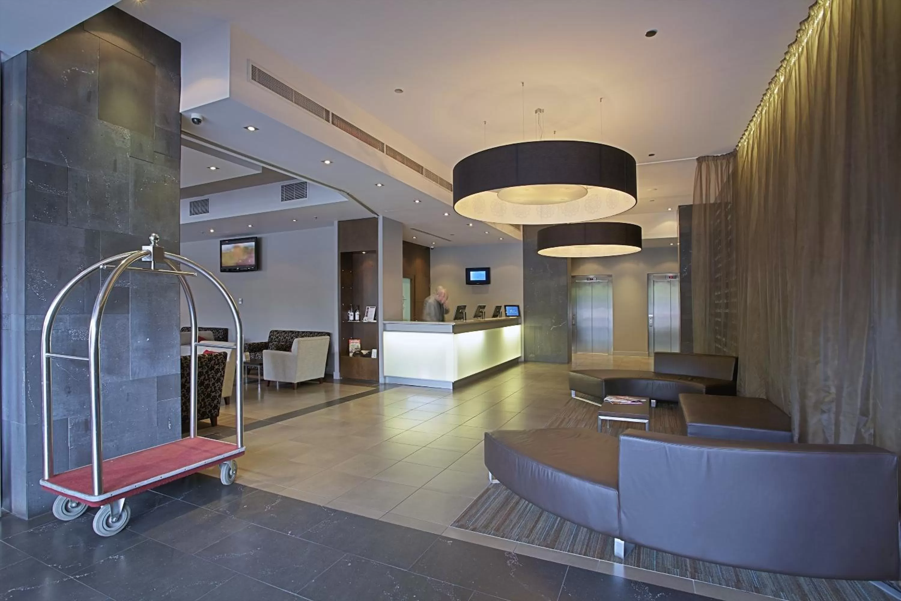Lobby or reception in Mantra Hindmarsh Square