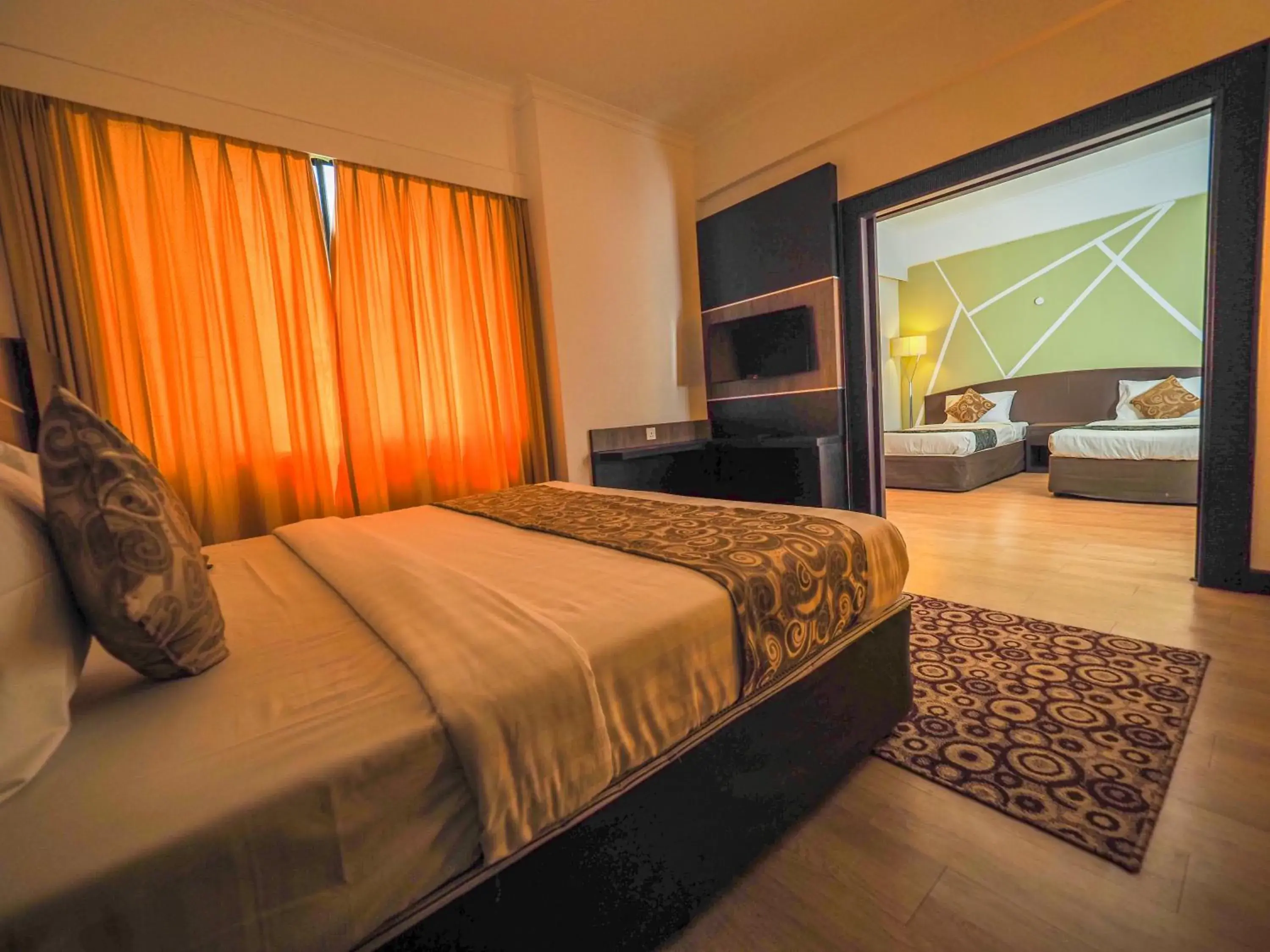 Bed in REGALPARK Hotel Kuala Lumpur