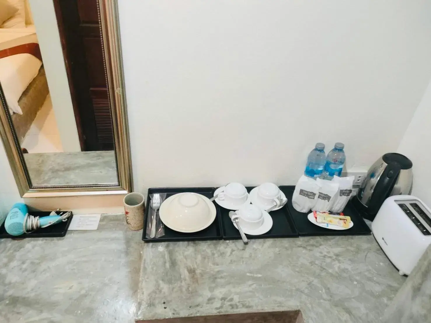 Coffee/tea facilities, Bathroom in Andawa Lanta Resort