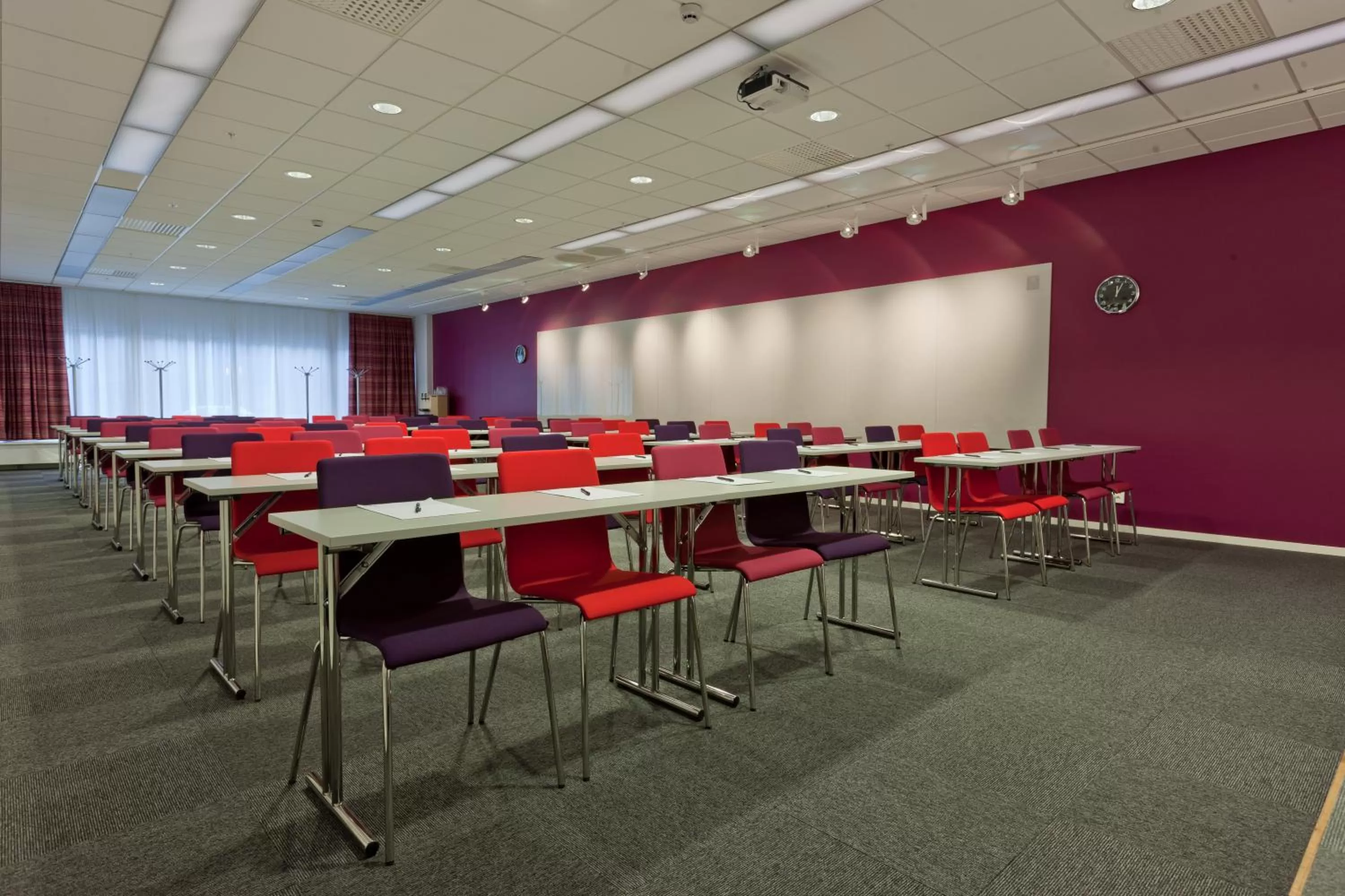 Business facilities in Clarion Hotel Winn