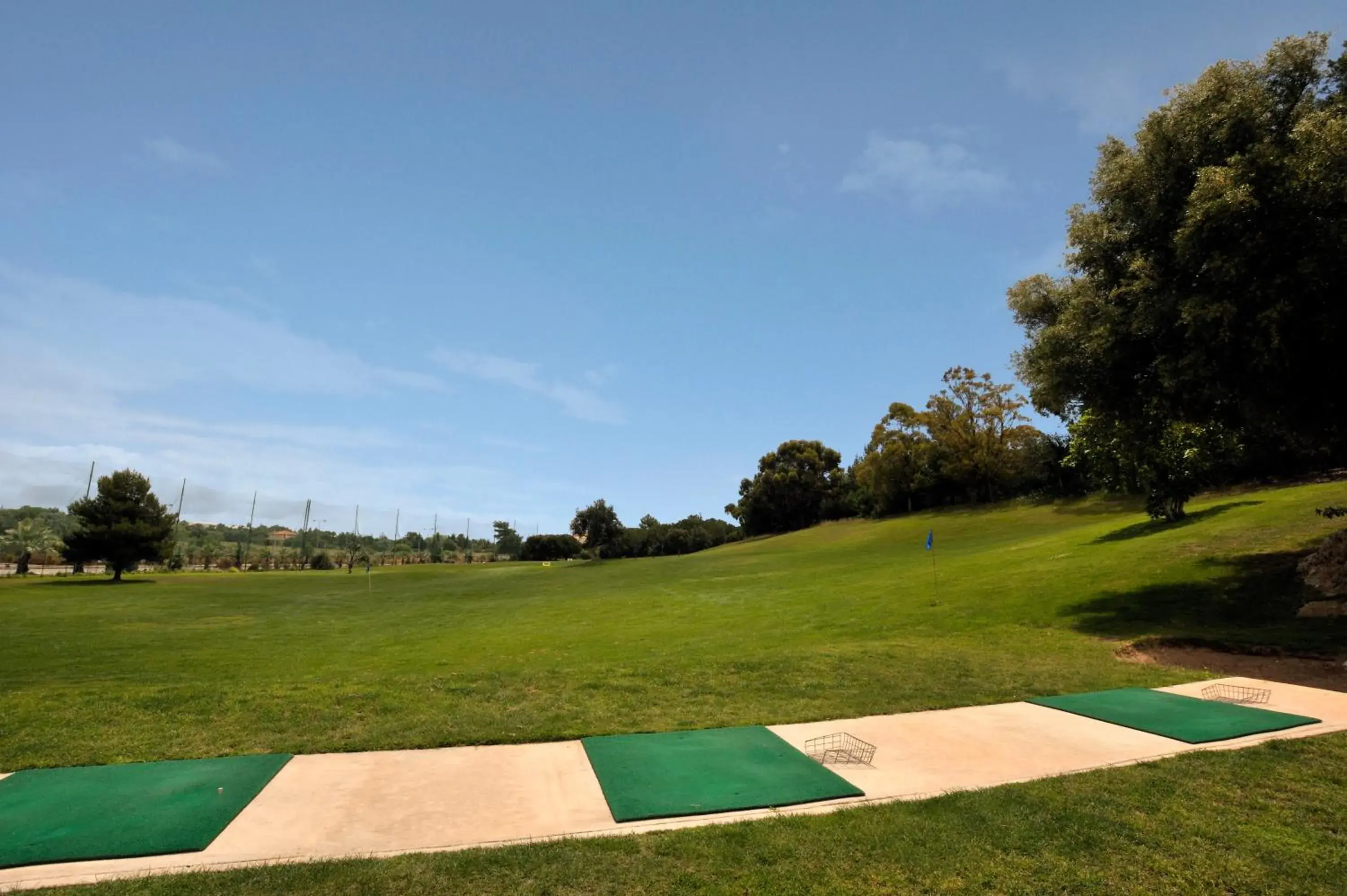 Garden in Pestana Delfim Beach & Golf Hotel