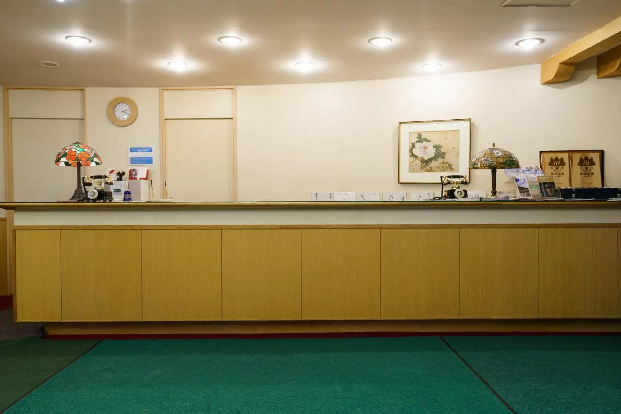 Lobby/Reception in Shiga Lake Hotel