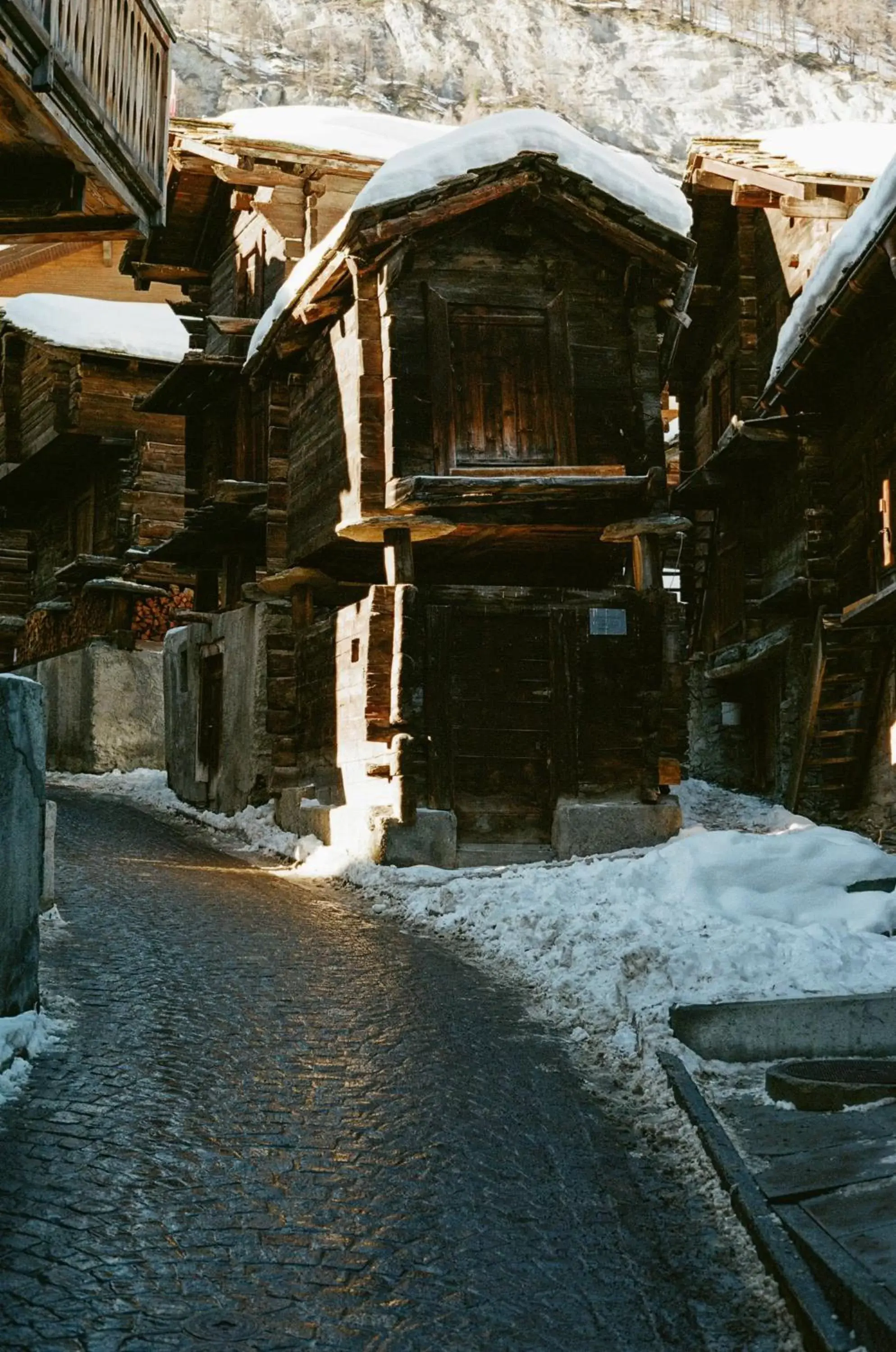 Neighbourhood, Property Building in BEAUSiTE Zermatt