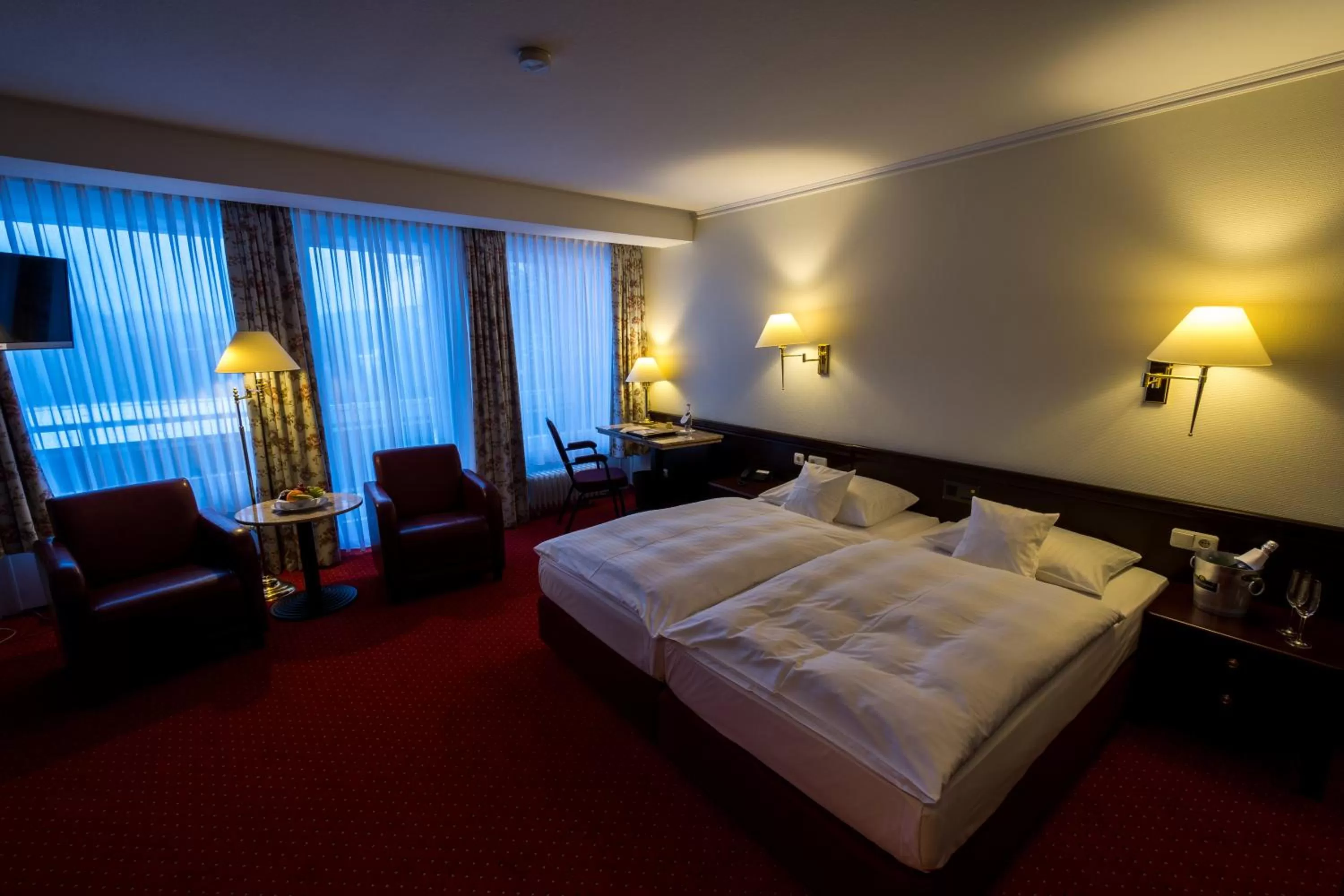 Photo of the whole room, Bed in Sachsenwald Hotel Reinbek