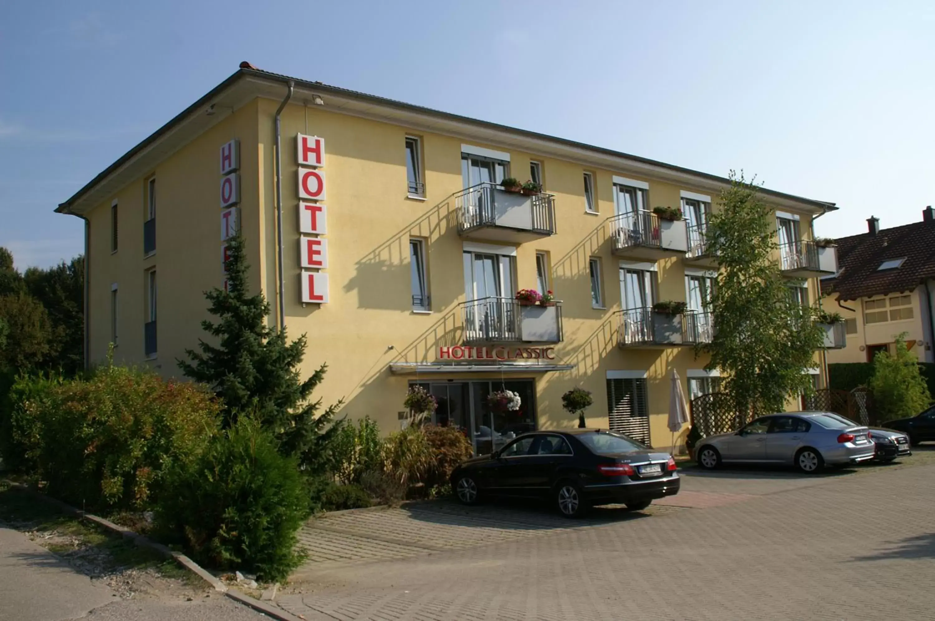 Property building in Hotel Classic Property building in Hotel Classic