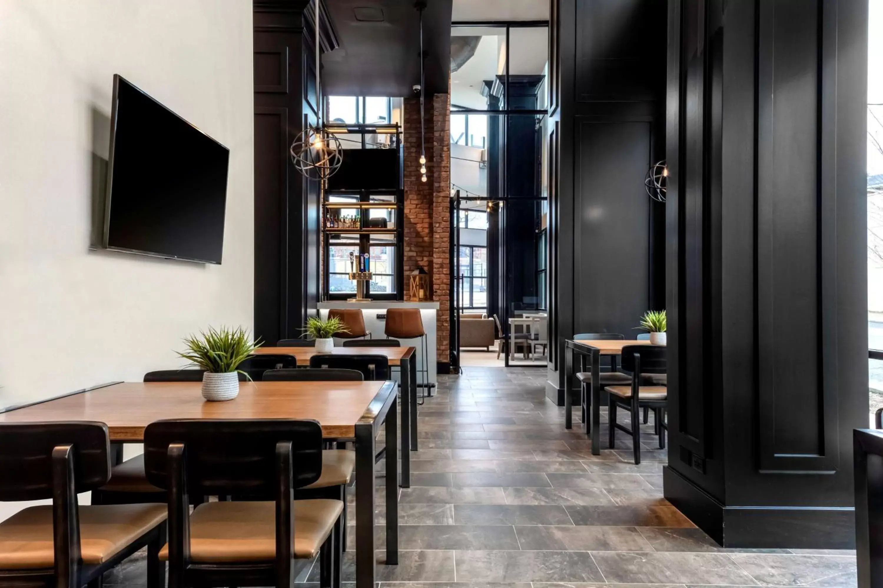 Lounge or bar, Restaurant/Places to Eat in Hyatt House Nashville Downtown-Convention Center