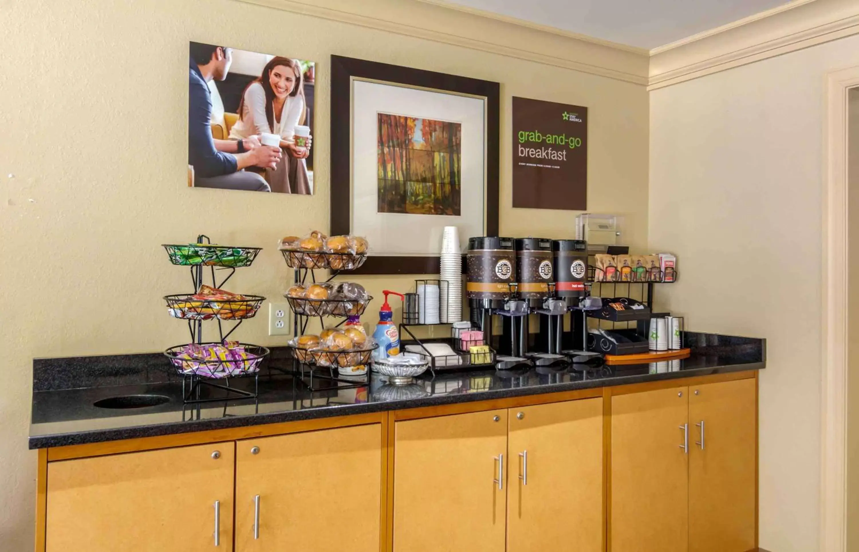 Breakfast in Extended Stay America Suites - Richmond - W Broad Street - Glenside - North