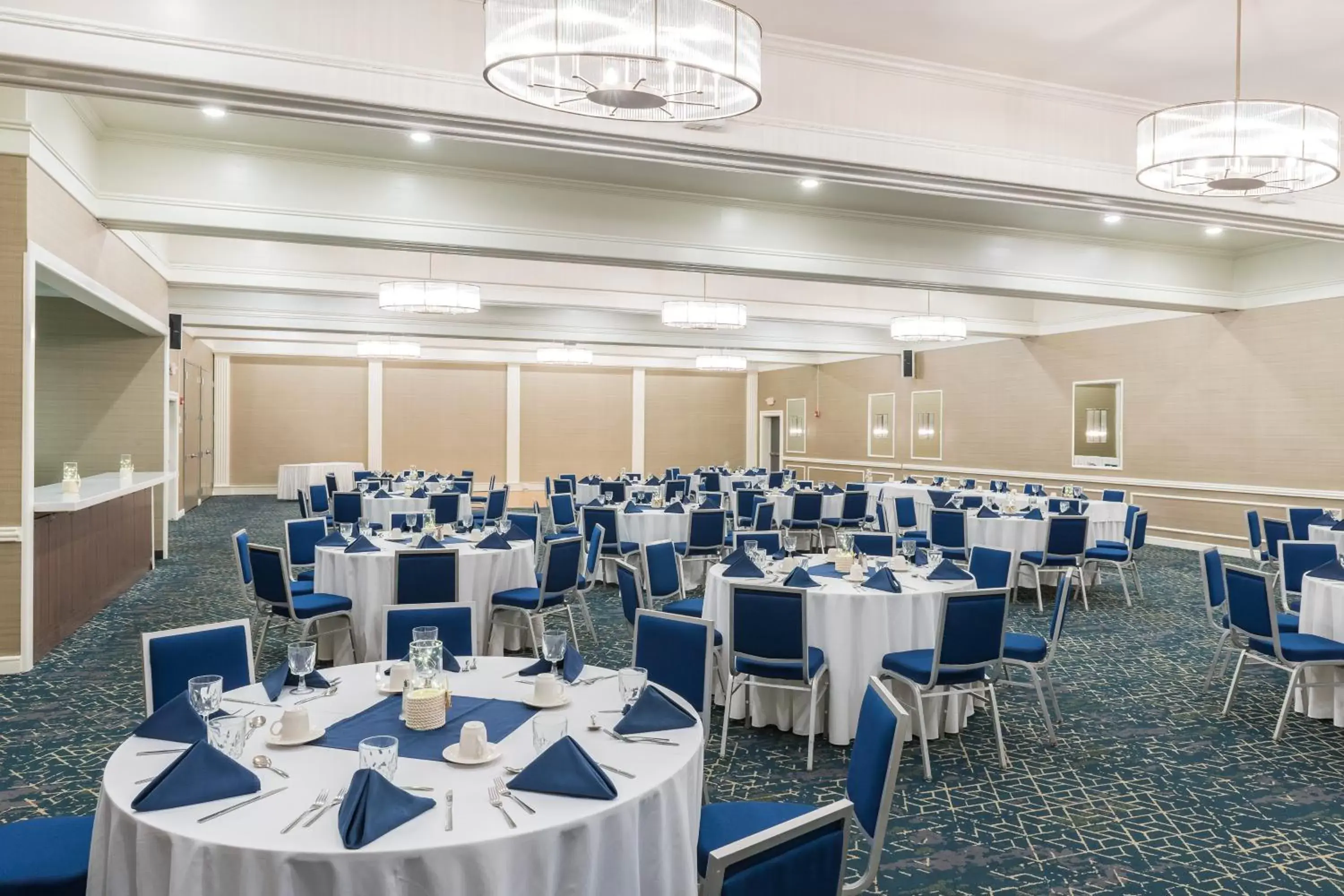 Meeting/conference room in Four Points by Sheraton Eastham Cape Cod