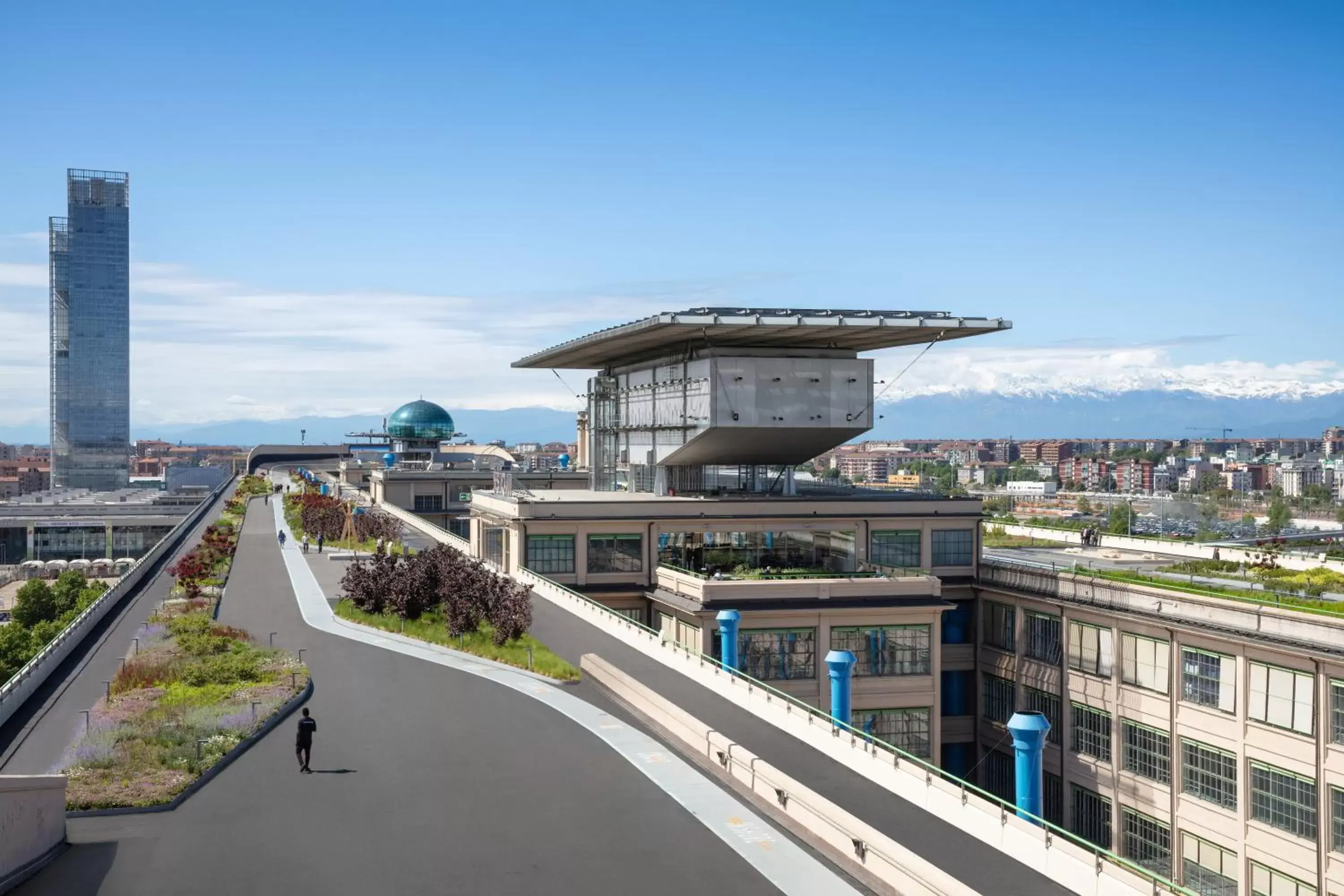 Property building, Balcony/Terrace in DoubleTree by Hilton Turin Lingotto