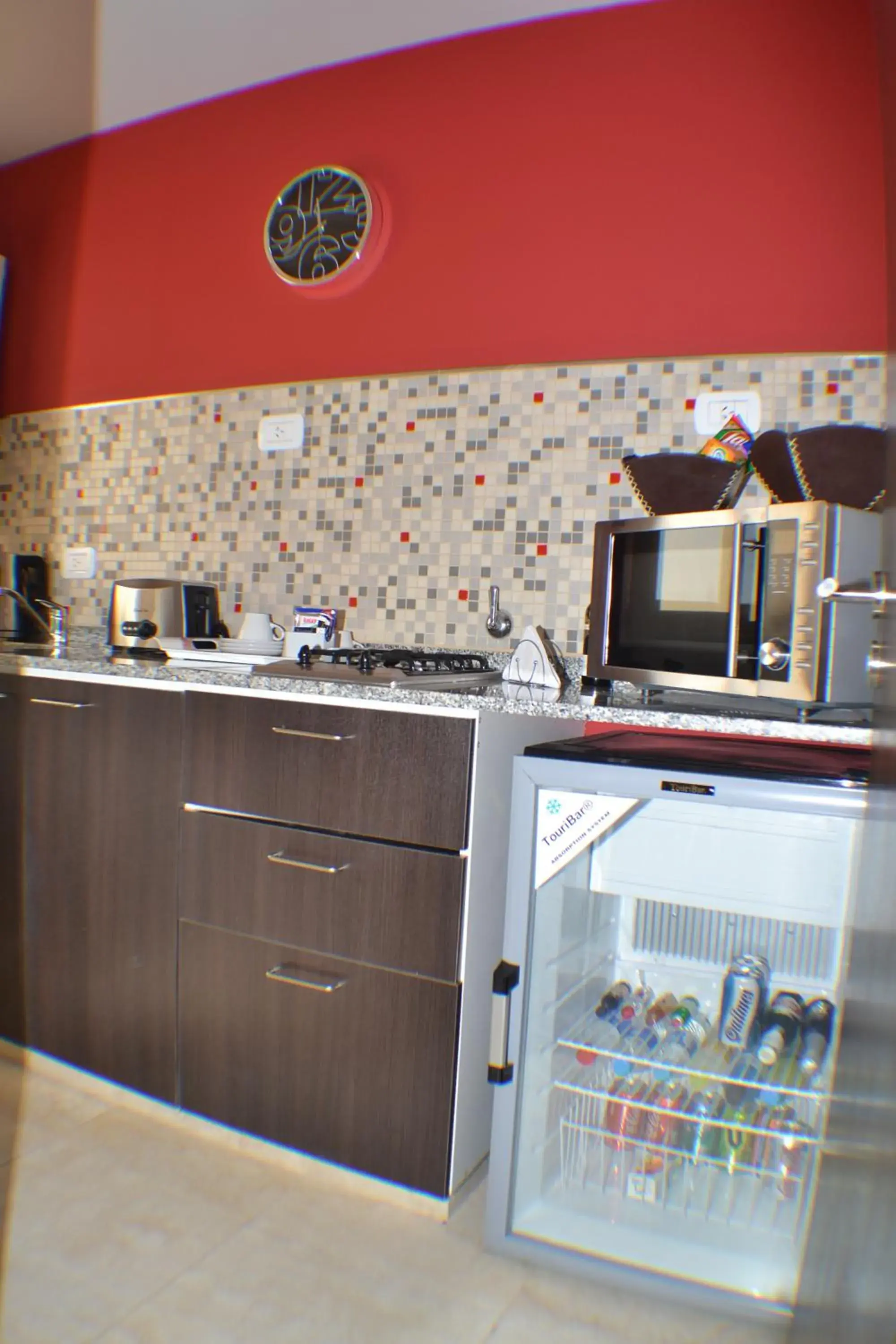 Kitchen or kitchenette, Kitchen/Kitchenette in Kube Apartments Express