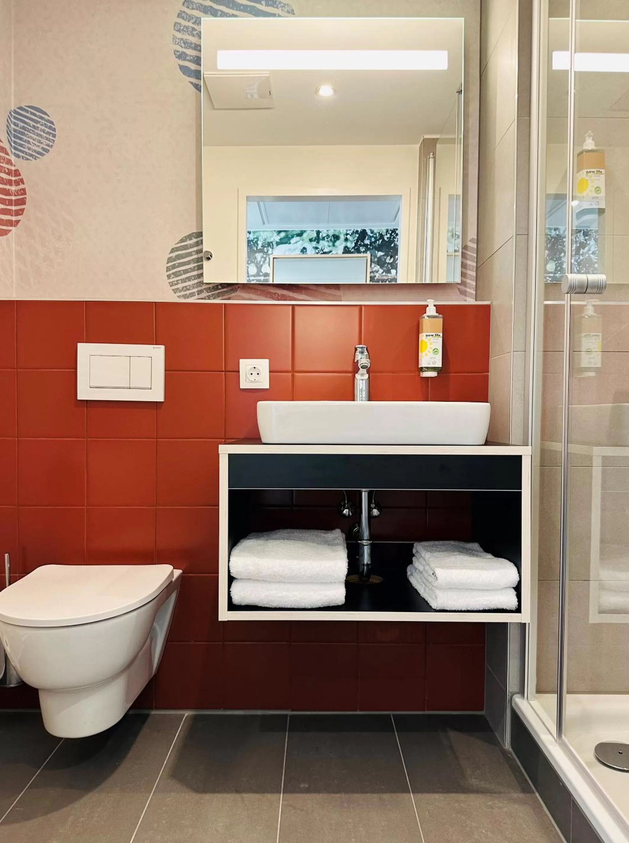 Shower in greet Wien City Nord