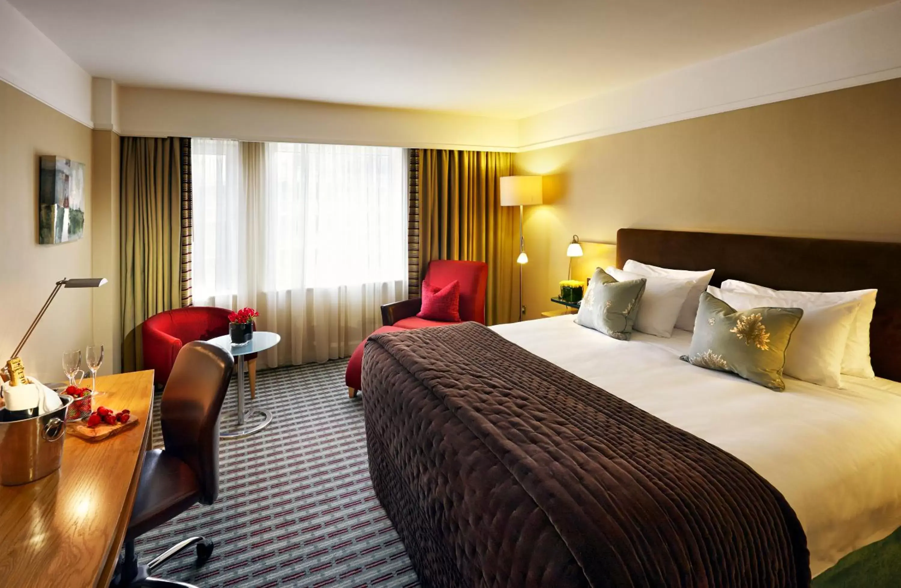 Bedroom, Bed in The Croke Park Hotel