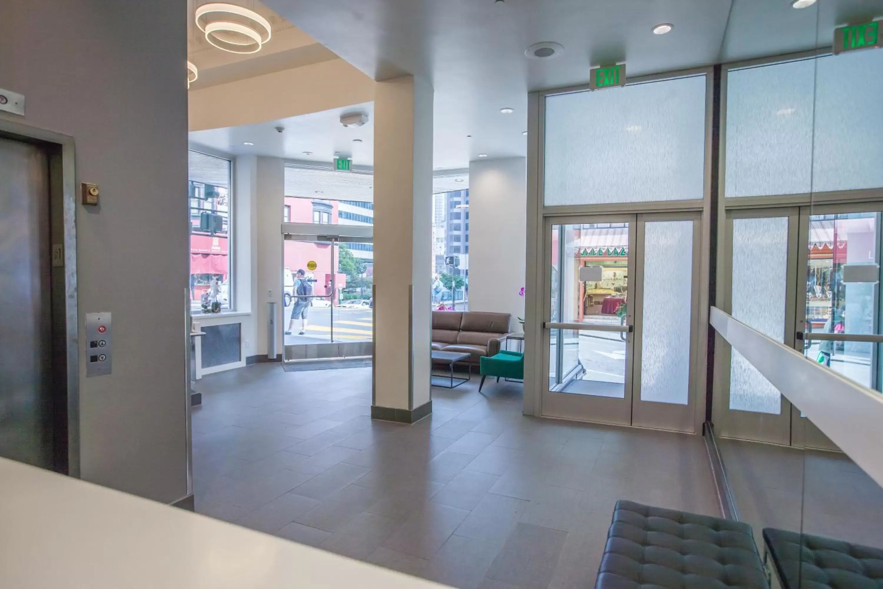 Lobby or reception in Grant Plaza Hotel