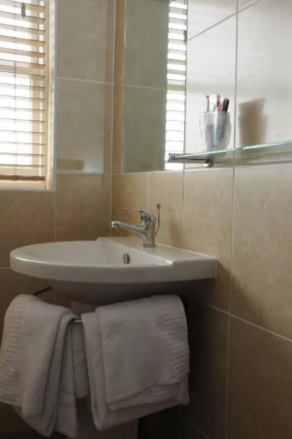 Bathroom in The White House Hotel