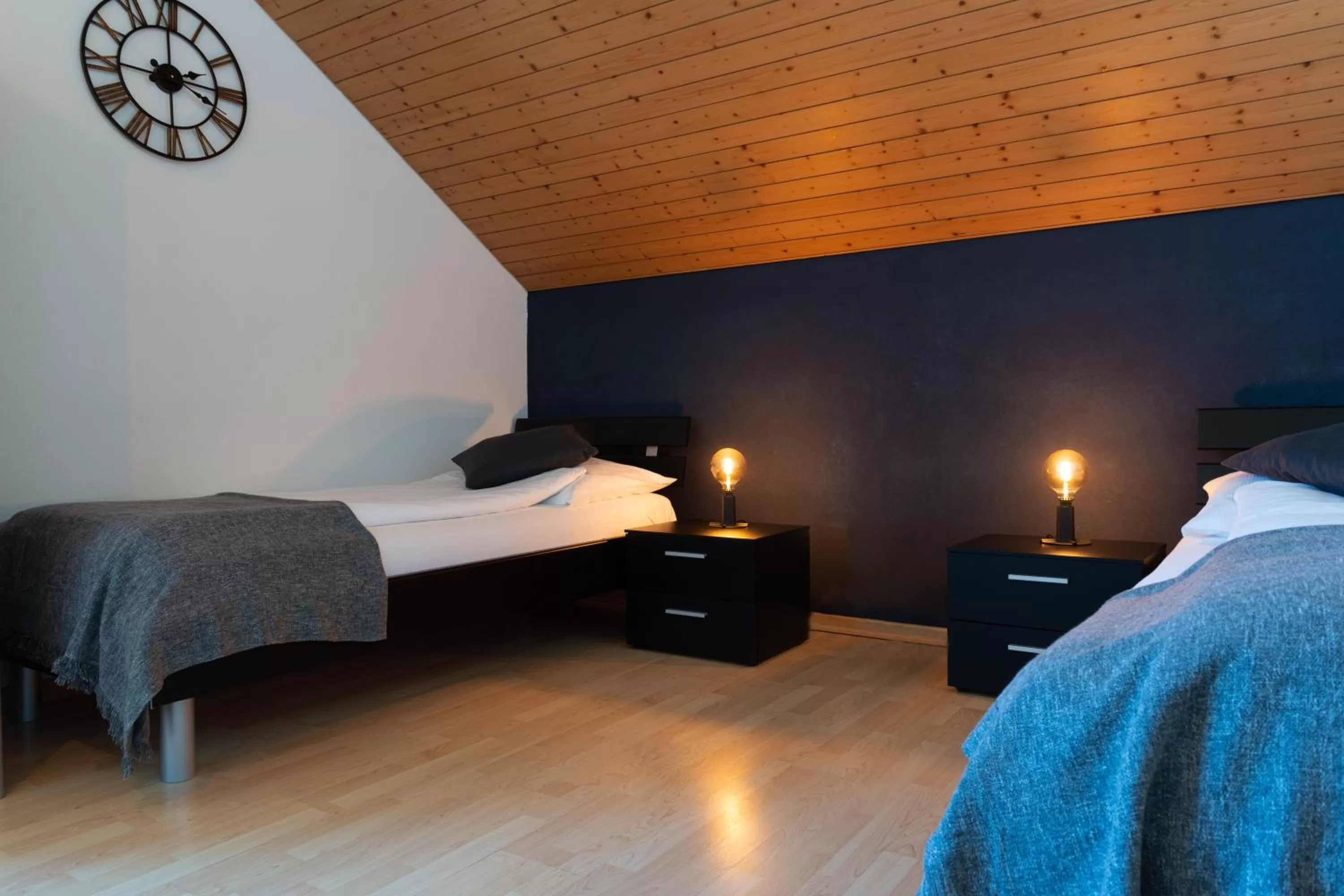 Bedroom, Bed in Hotel - Restaurant Waage