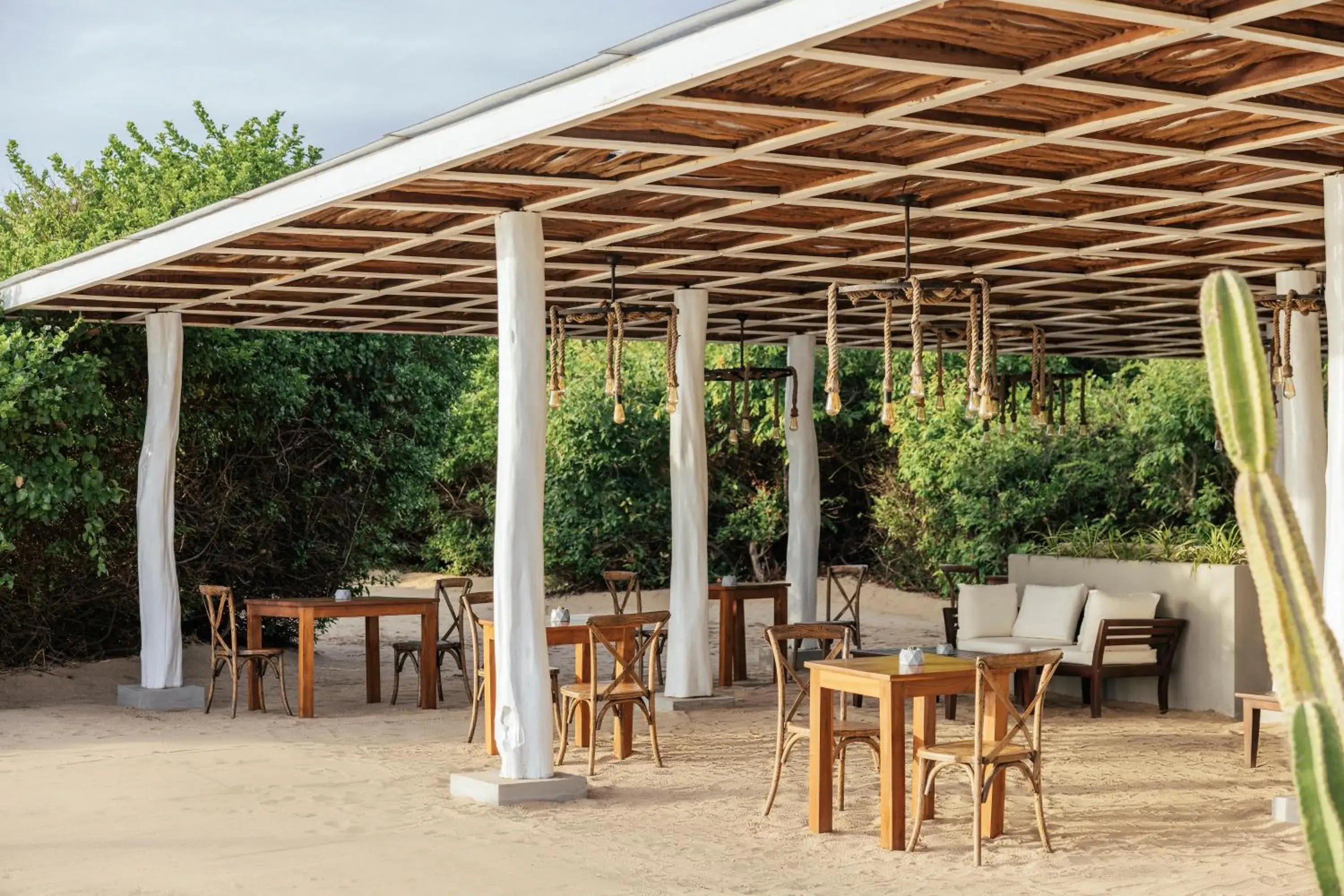 Lounge or bar in Uga Jungle Beach - Trincomalee Lounge or bar in Uga Jungle Beach - Trincomalee