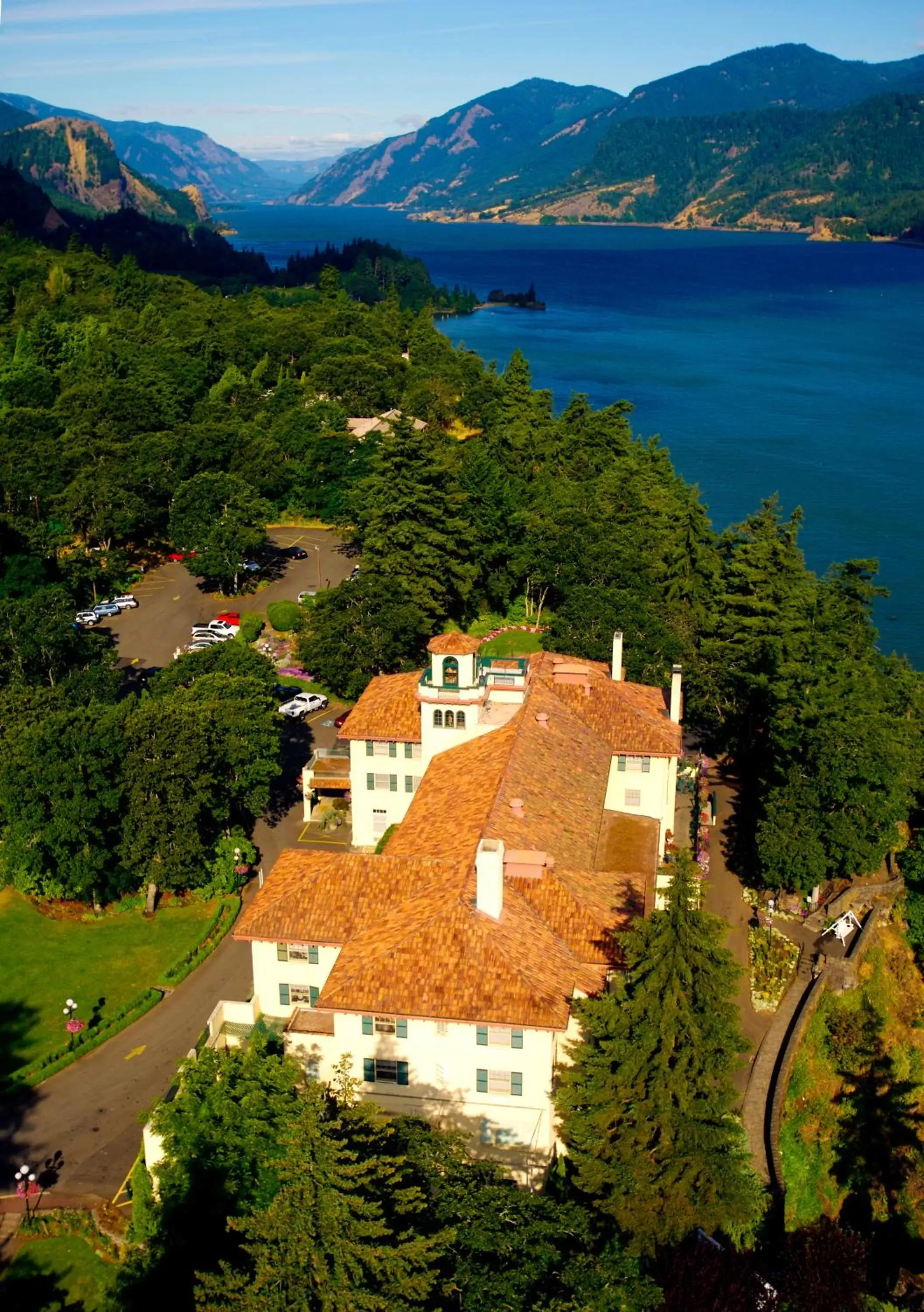 Property building, Bird's-eye View in Columbia Gorge Hotel & Spa