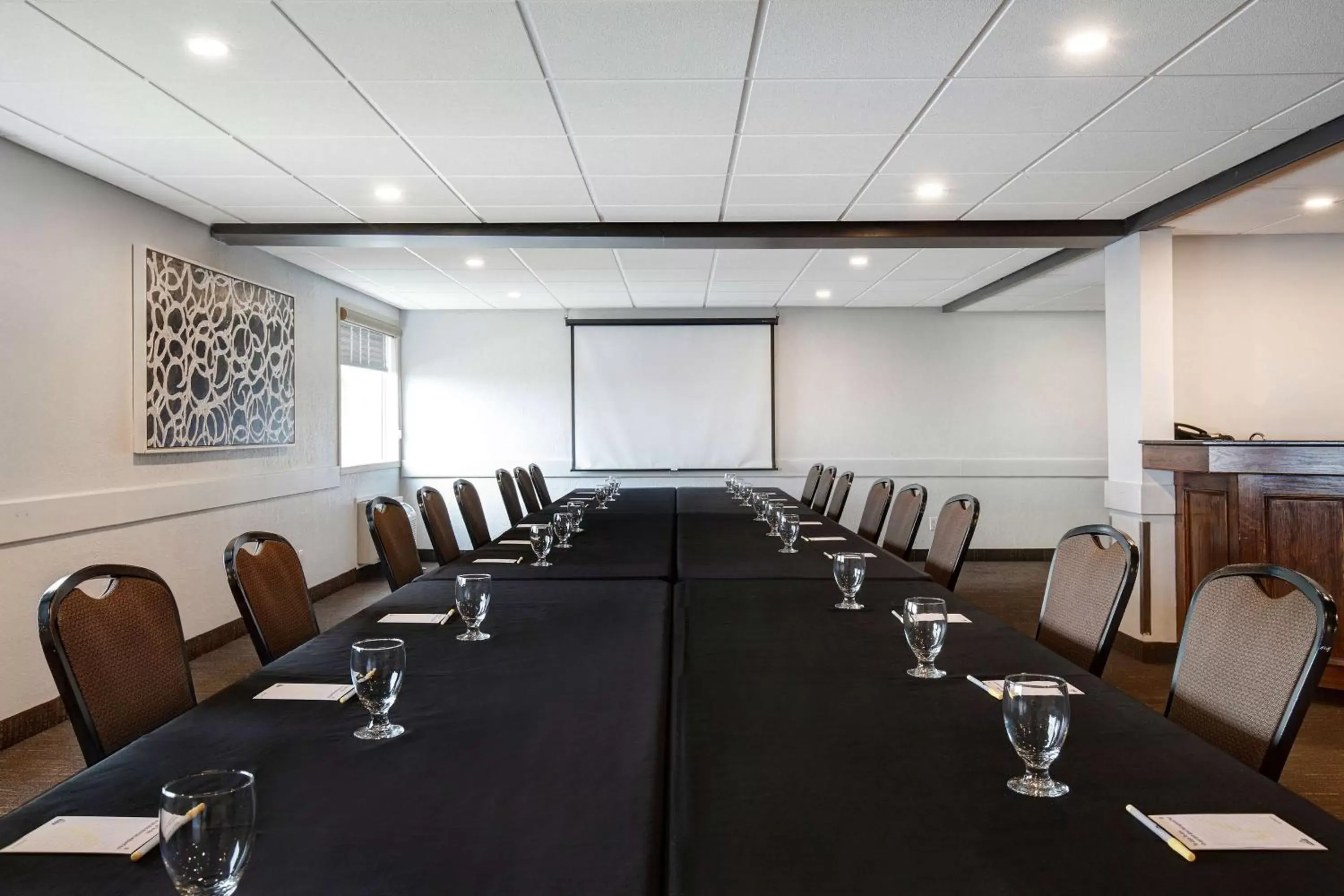 Meeting/conference room in Days Inn & Conference Centre Prince Albert