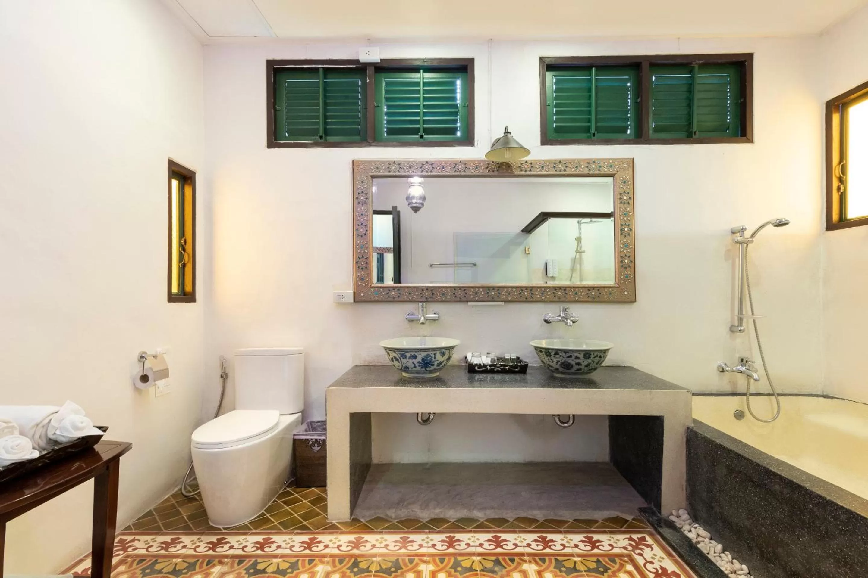 Bathroom in Cheva Gallery Boutique Hotel